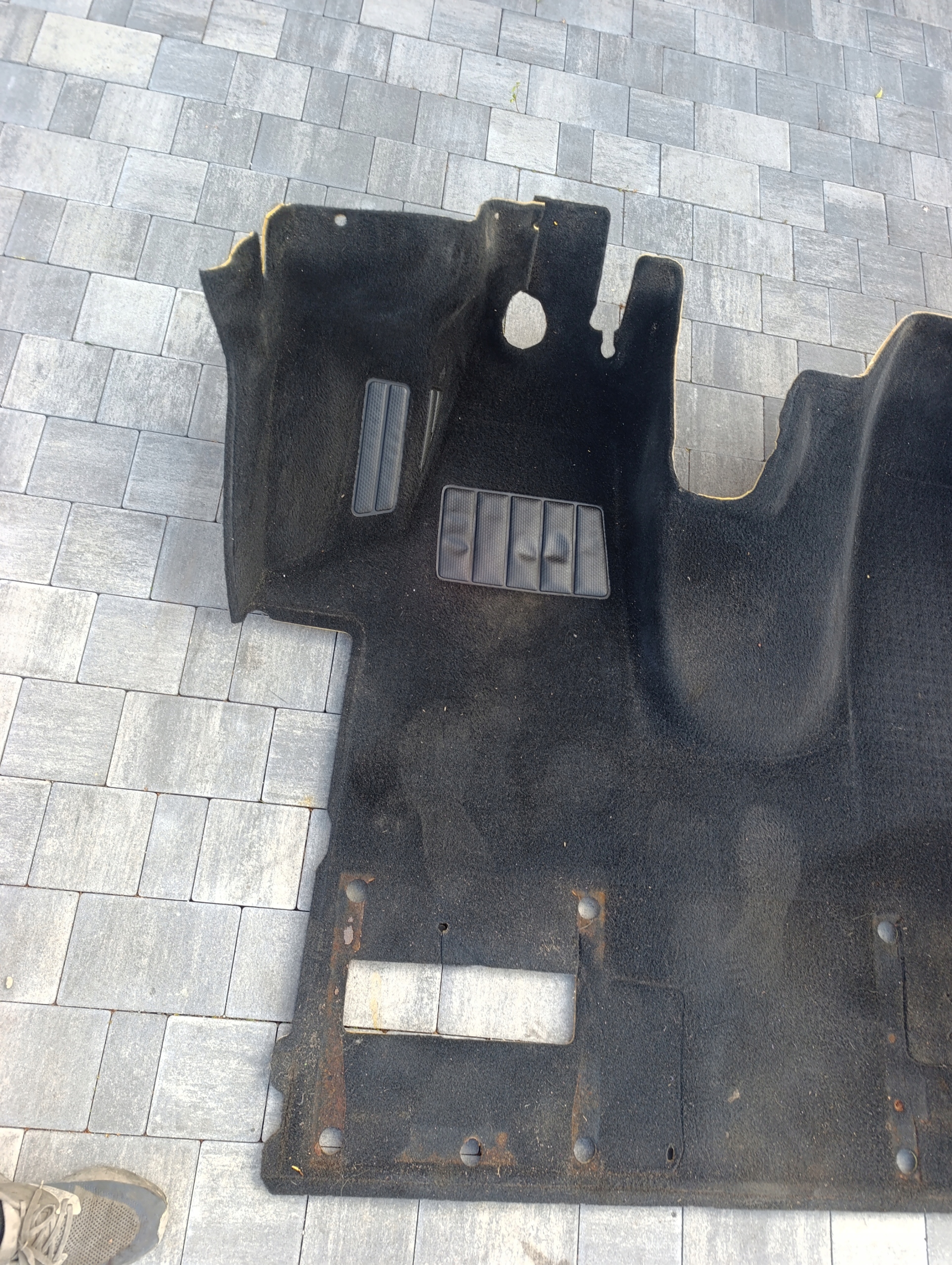 VW T5 T5 LIFT T6 CARAVELLE MULTIVAN carpet mats front CIEMNY WELUR