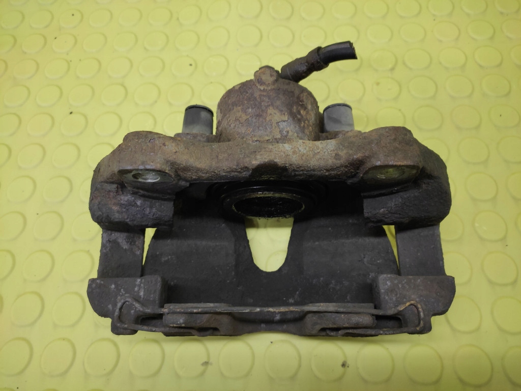 OPEL ASTRA H 1.7 CDTI caliper right front
