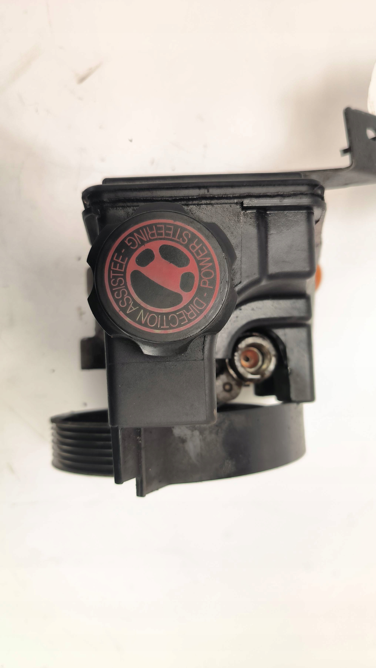 servo pump PEUGEOT 206 LIFT