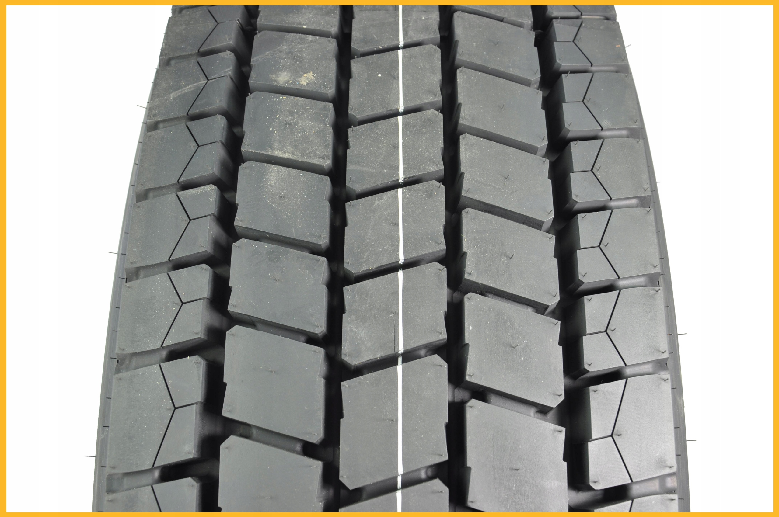 2x 315/70R22.5 154/150L DRD2 3PMSF DĘBICA NAPĘD Marka Dębica