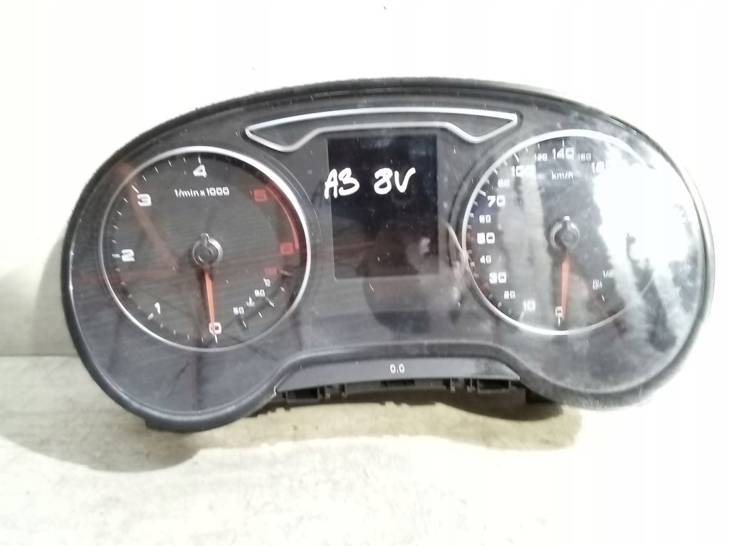 Audi A3 8V kilometar sat brzinomjer 8V0920870B