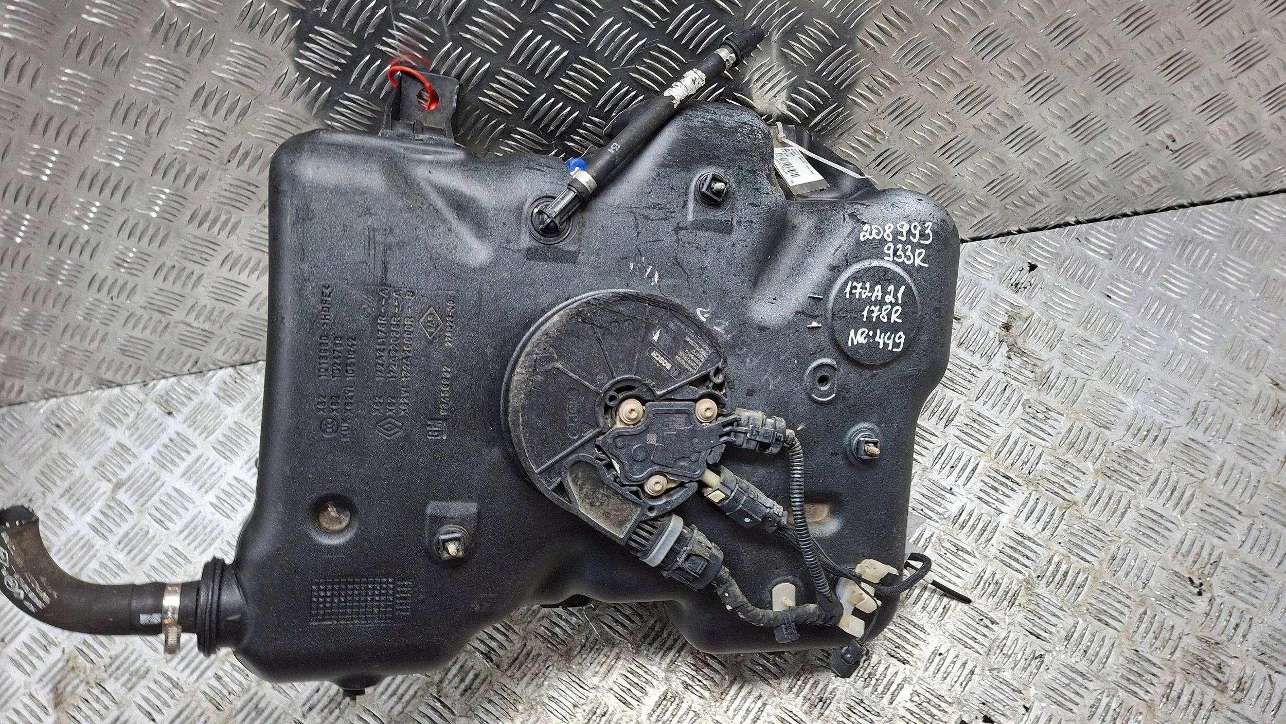 serbatoio Pompa ADBLUE 172A21178R RENAULT TRAFIC III VIVARO B 1.6DCI 2014