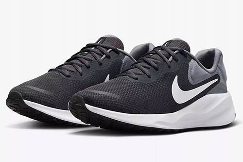 Nike Revolution 7 FB2207 007 Męskie Buty Sportowe Czarne Do Biegania R-47