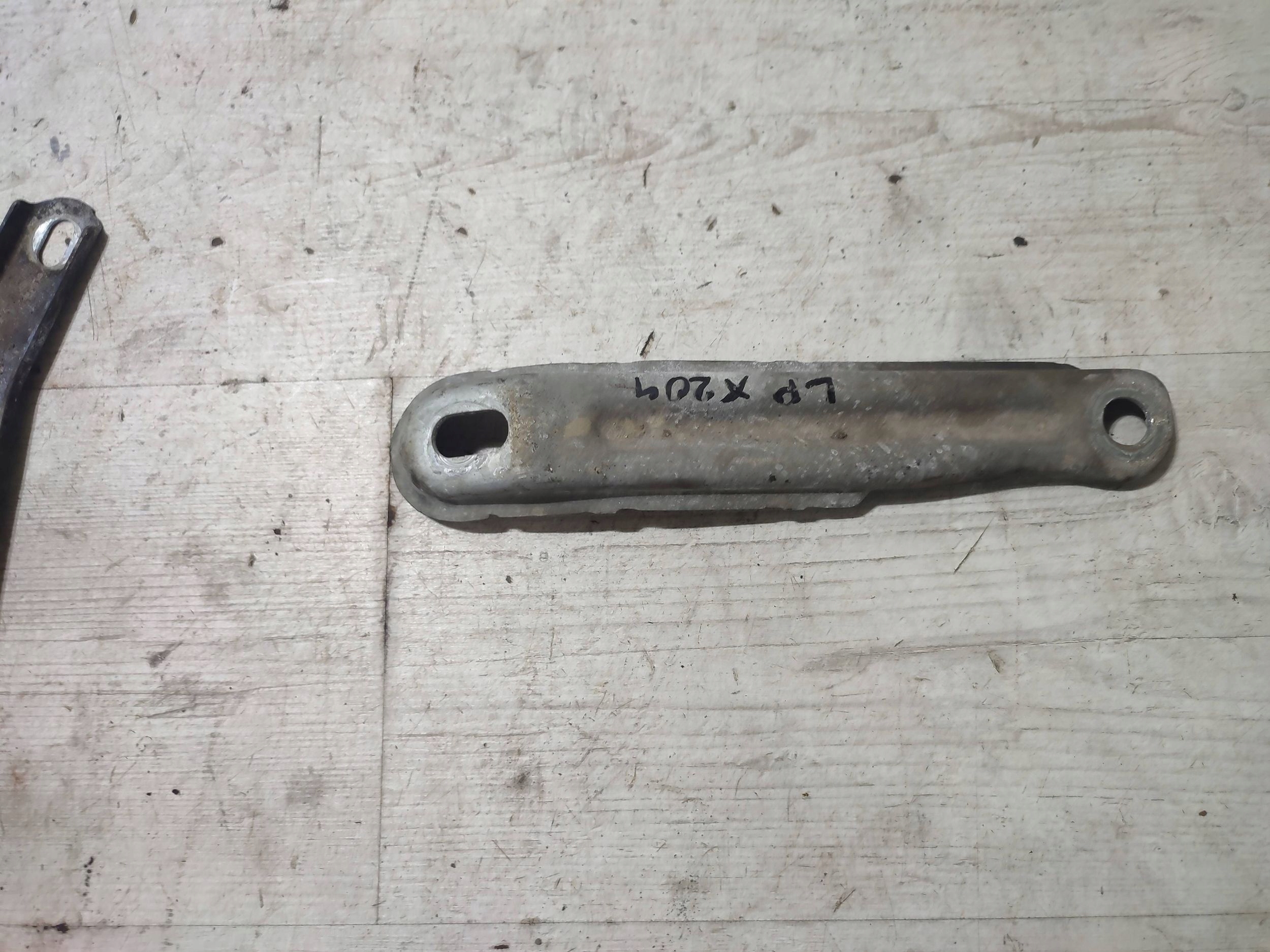 Mercedes-Benz GLK (X204) 2013 front side left arm front