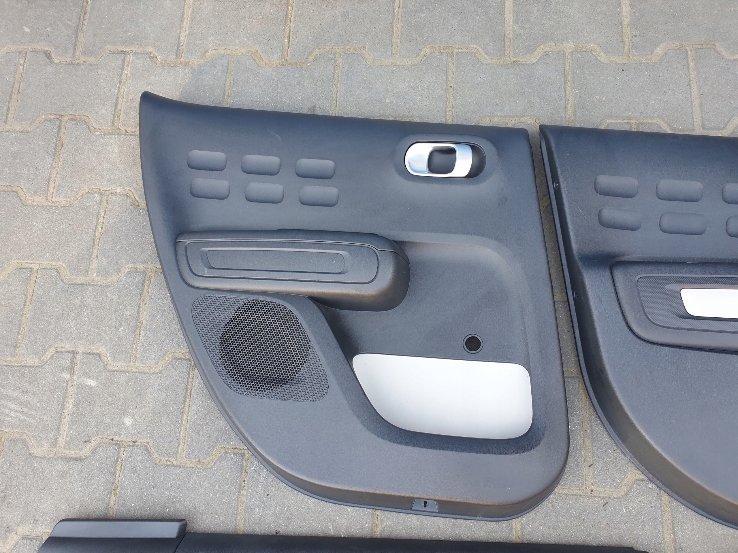 upholstery side for door CITROEN C3 III 2016