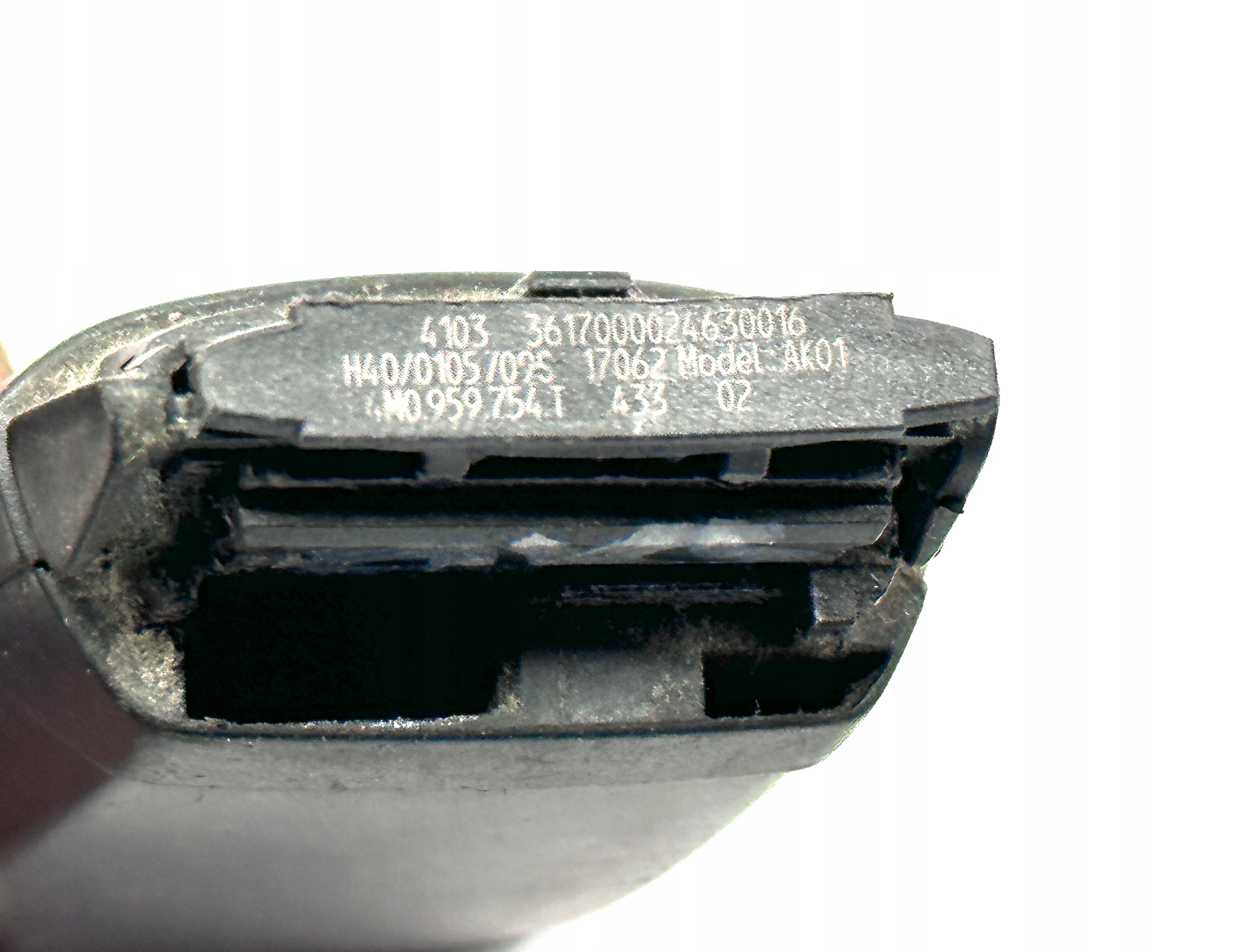 AUDI A4 B9 A5 8W F5 key key PILOT 4M0959754T