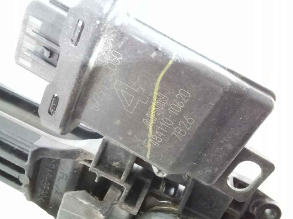 Toyota Corolla E15 handle exterior left front + key 89991-30050