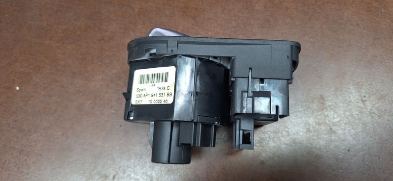 Interruttore comando luci AUDI A3 8P 8P1941531BB