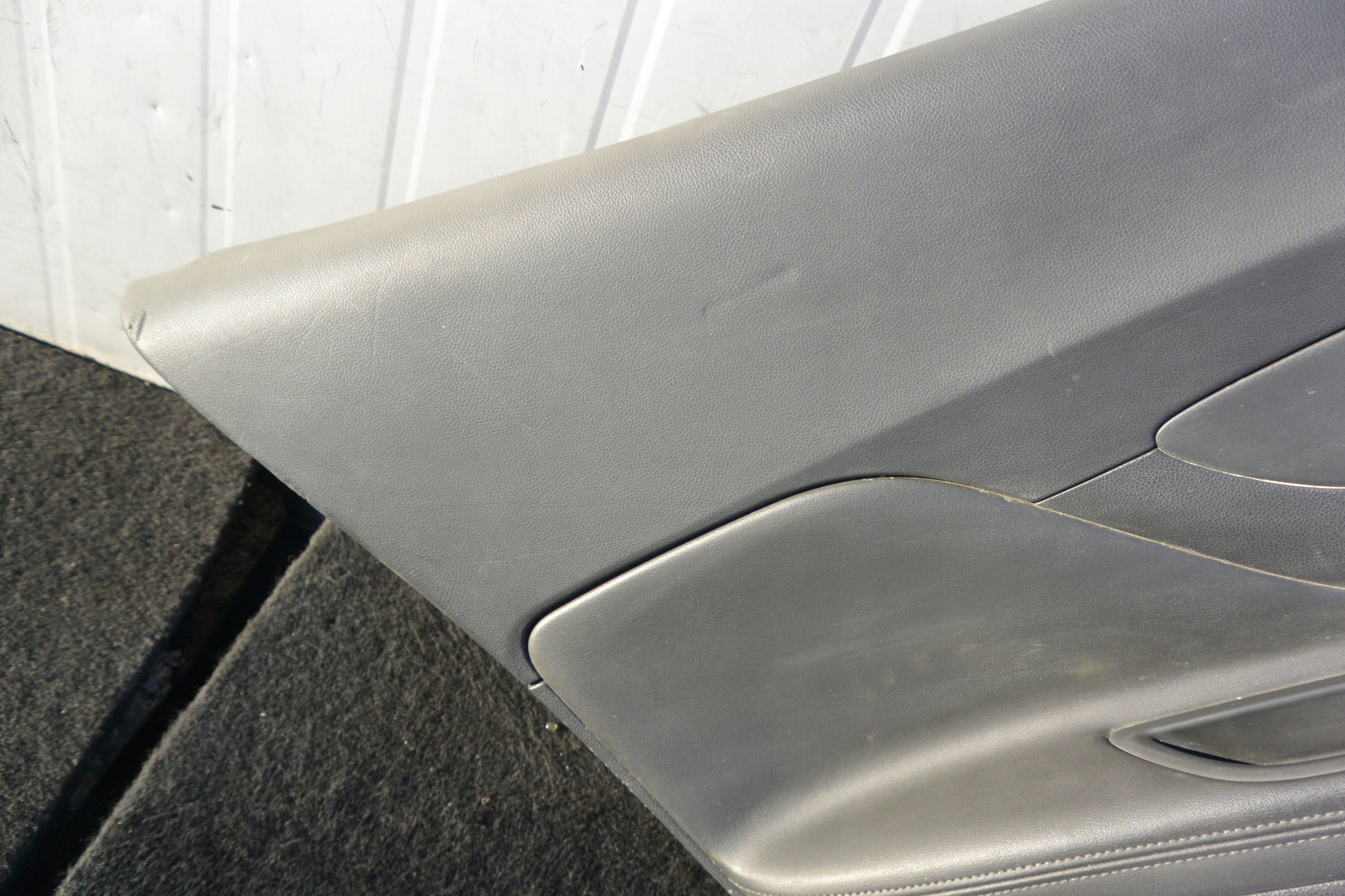 BUICK ENCORE OPEL MOKKA 2017-2022 side door left rear part AVF84542