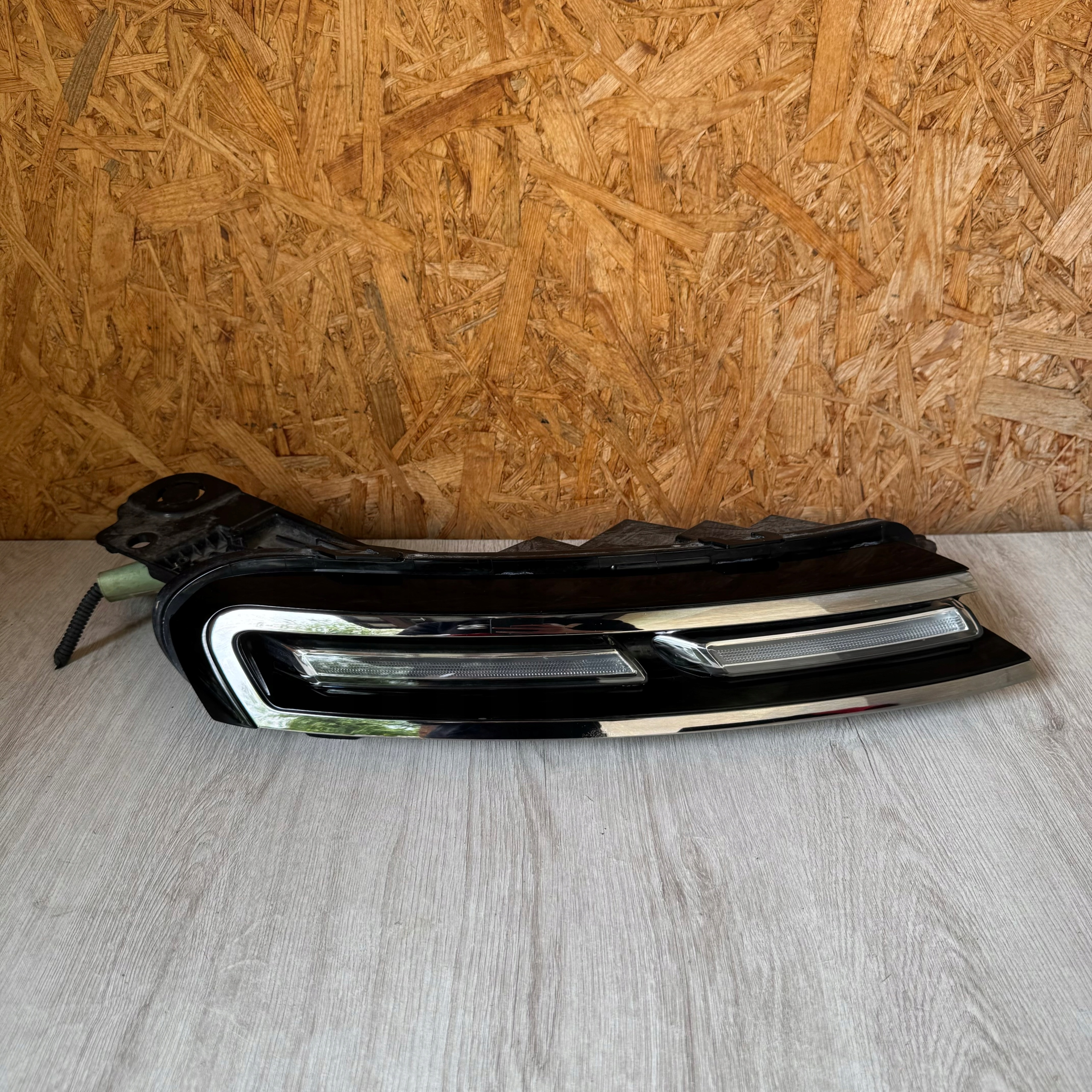 LIGHT FRONT RIGHT DRL LED CITROEN C5 AIRCROSS 9818005080