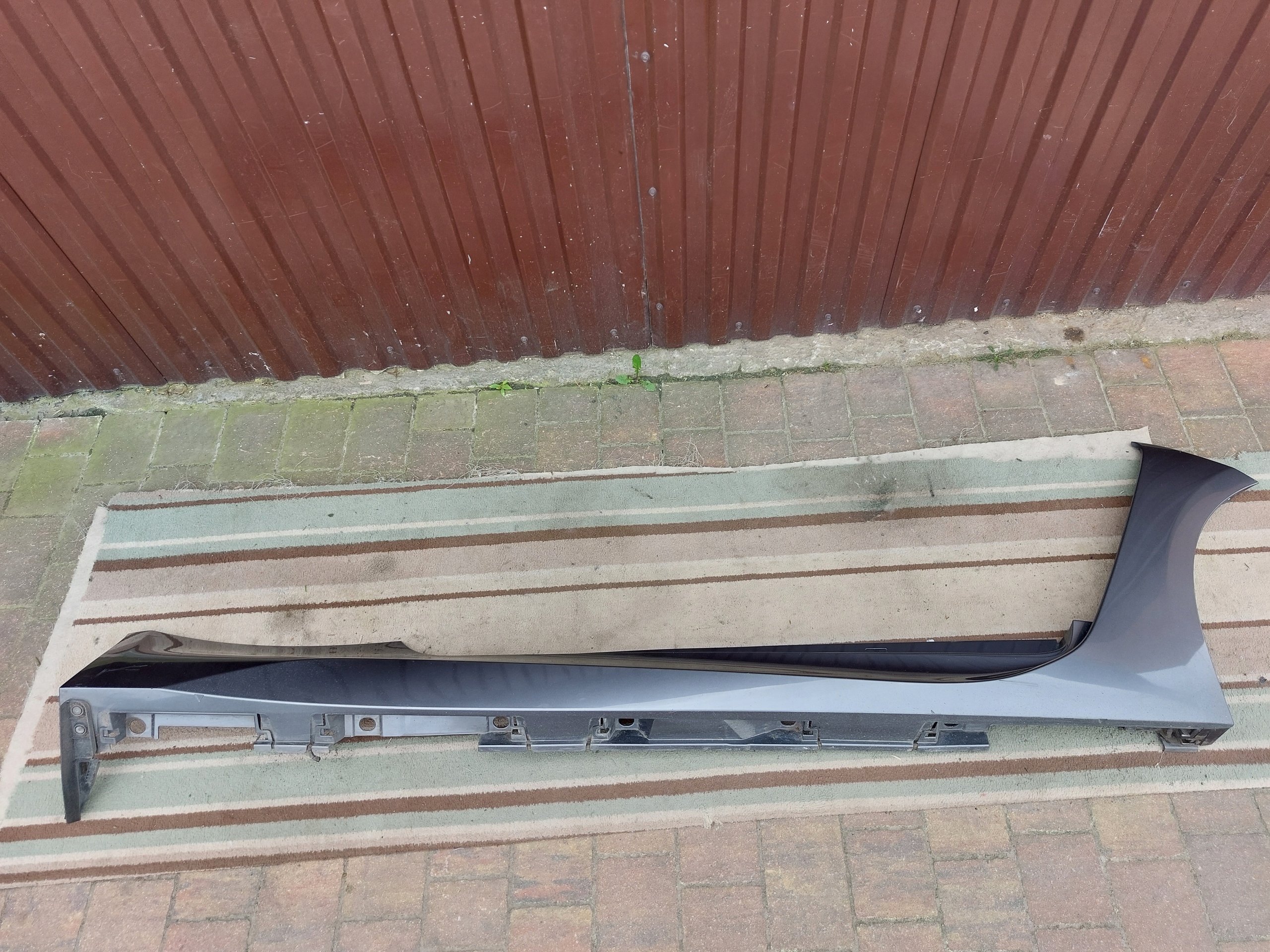 moulding threshold right LEXUS RC F 15r 1H9