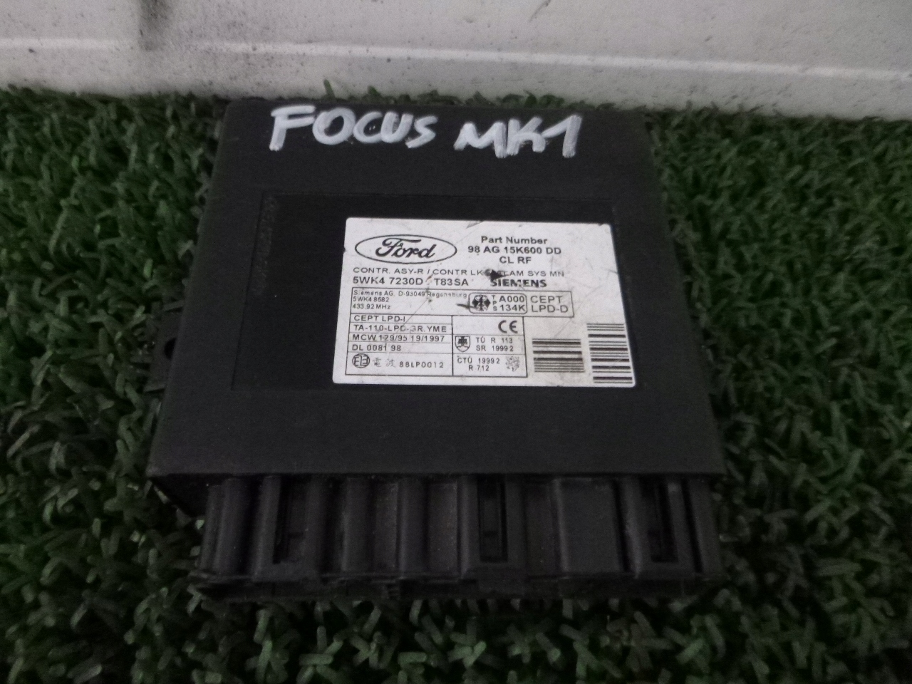 FOCUS MK1 Unité commande confort Unité de contrôle 5WK47230D OE