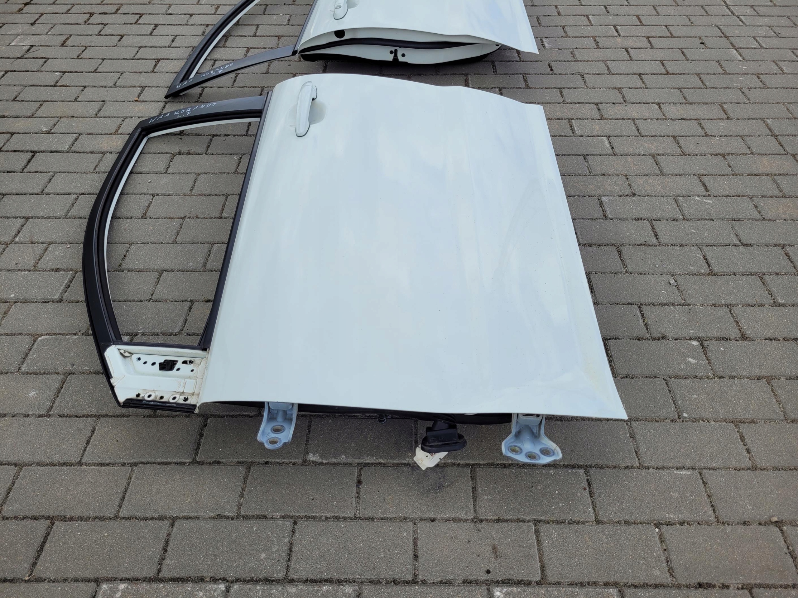 door front left front left SSANGYONG KORANDO III LIFT WAA