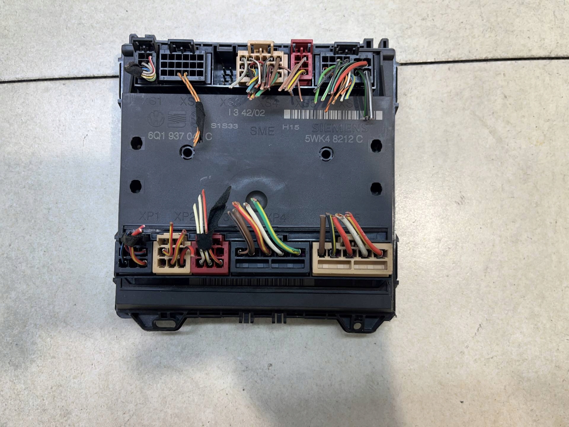 comfort control unit VW POLO IV 1.2 12V 6Q1937049C