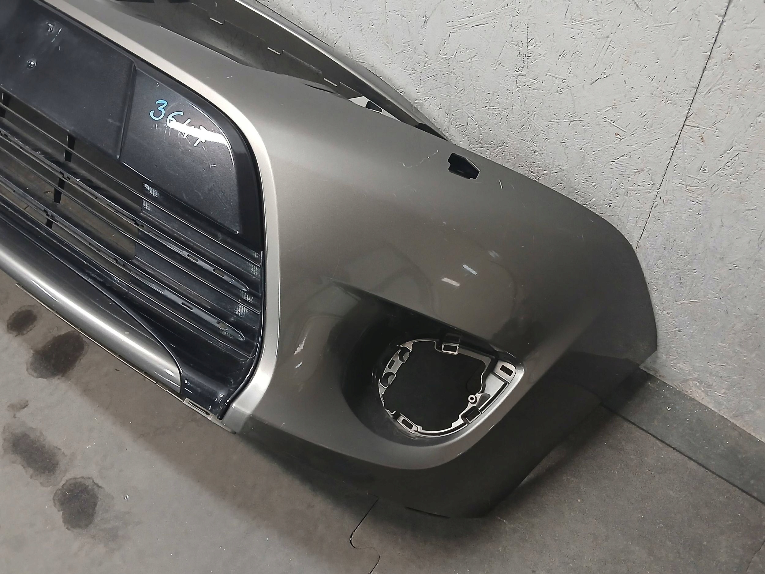bumper front TOYOTA VERSO LIFT 13