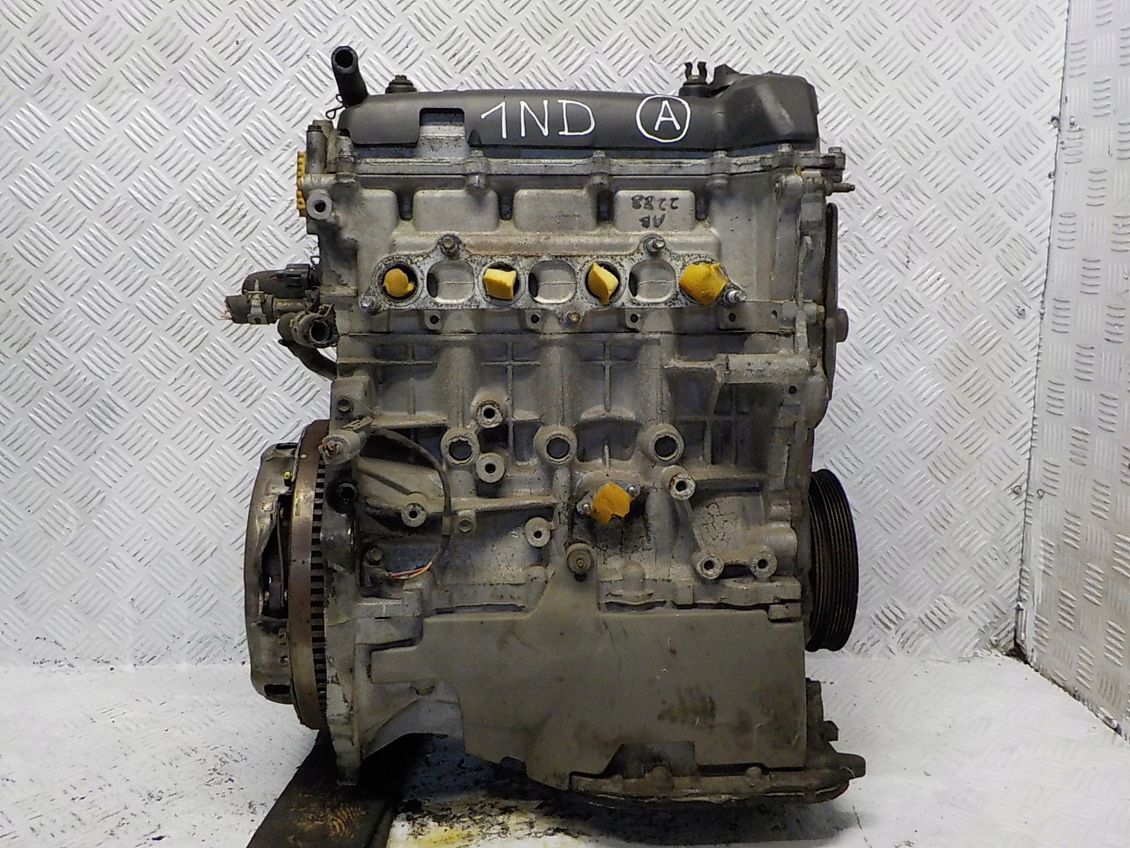 TOYOTA YARIS COROLLA engine 1.4 D-4D 75 KM 1ND