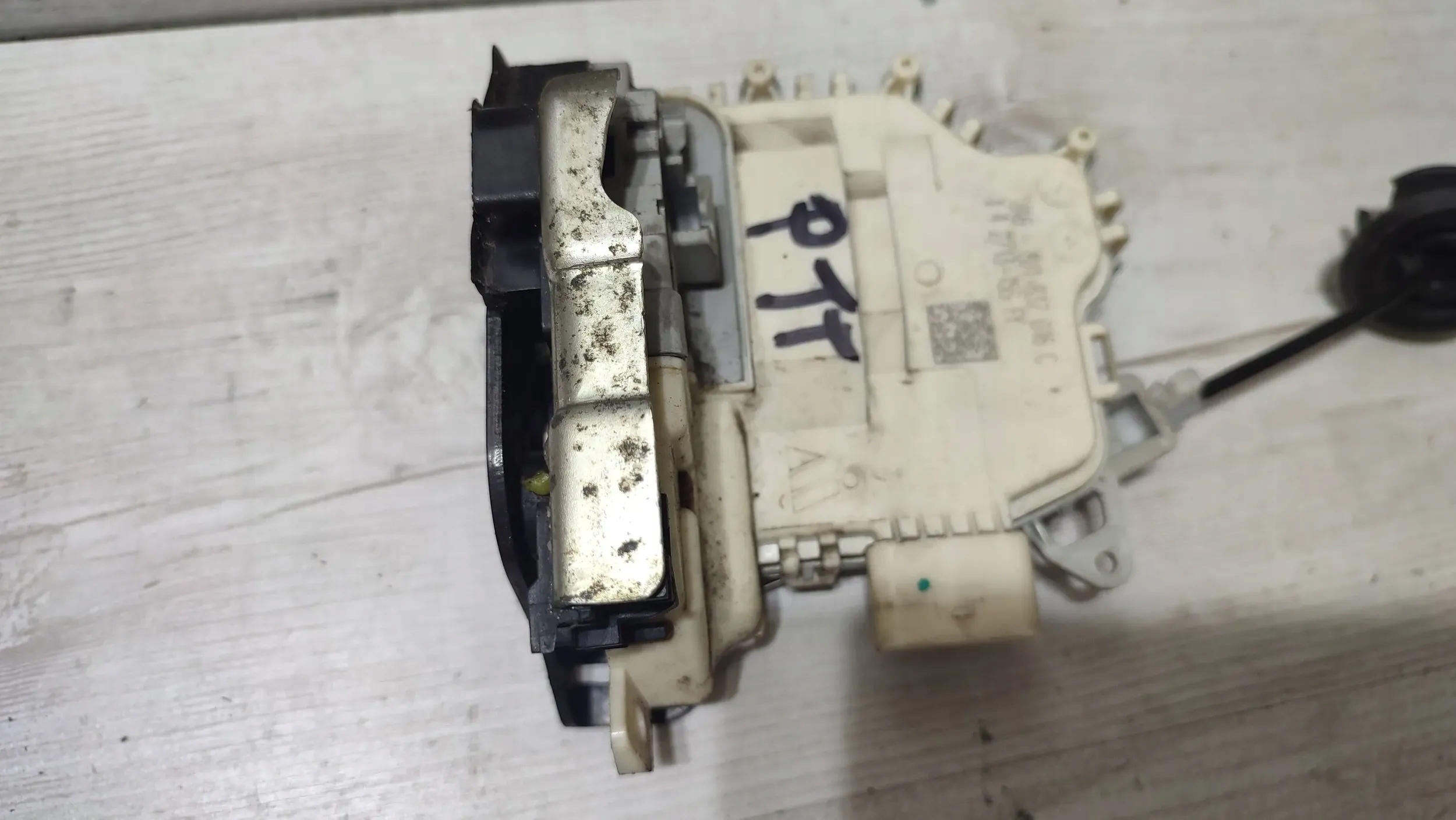 Audi TT 8J 13r 2.0tdi front side right lock door