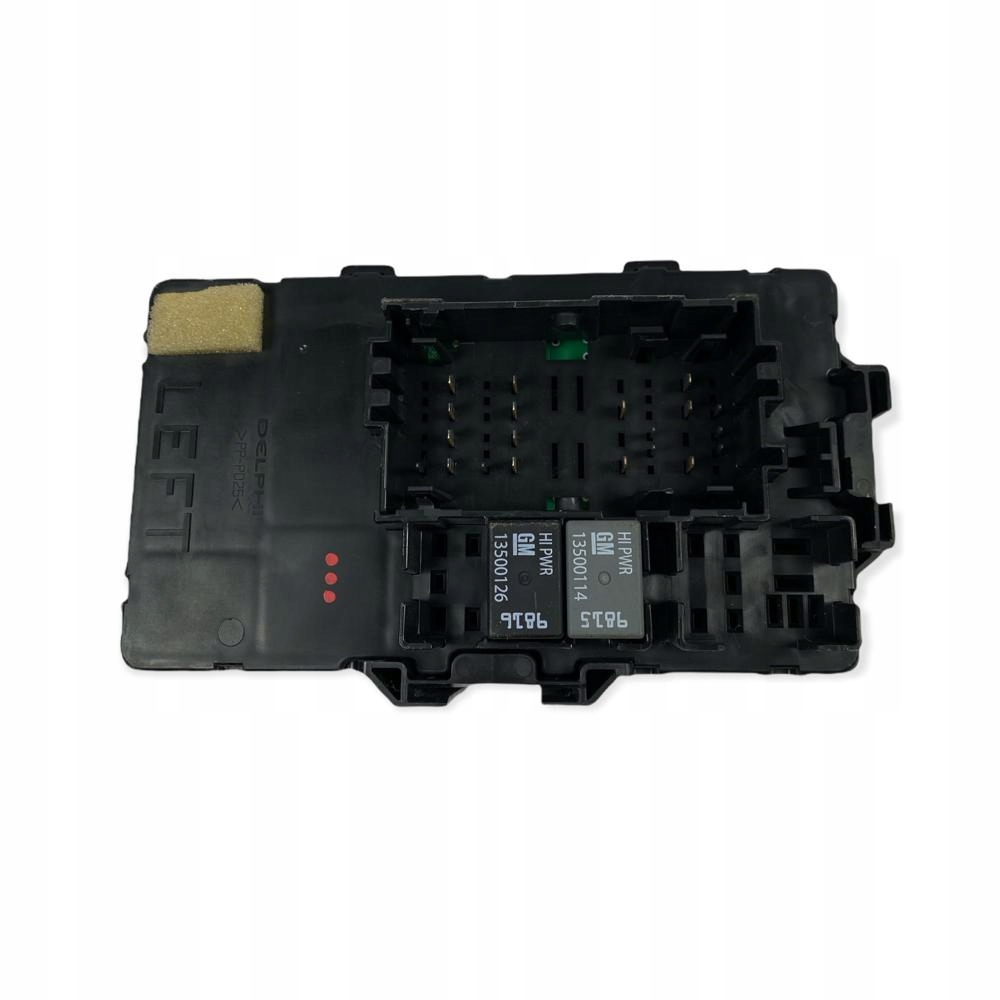 CHEVROLET SILVERADO 14-15 SKRZYNKA BEZPIECZNIKÓW Numer katalogowy części 23443945