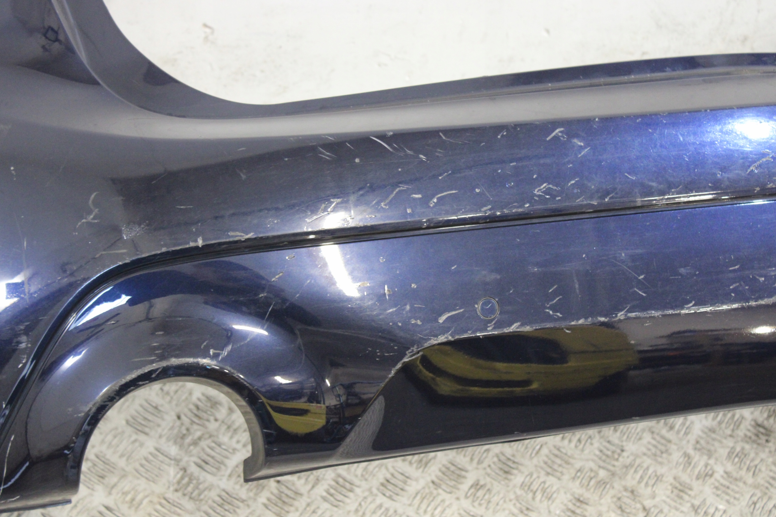 bumper rear part rear complete 4 X PDC BMW 2 F45 ACTIVE TOURER LIFT