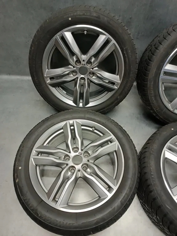 BMW X1 F48 F49 зимние шины с ободами 225 / 50R18