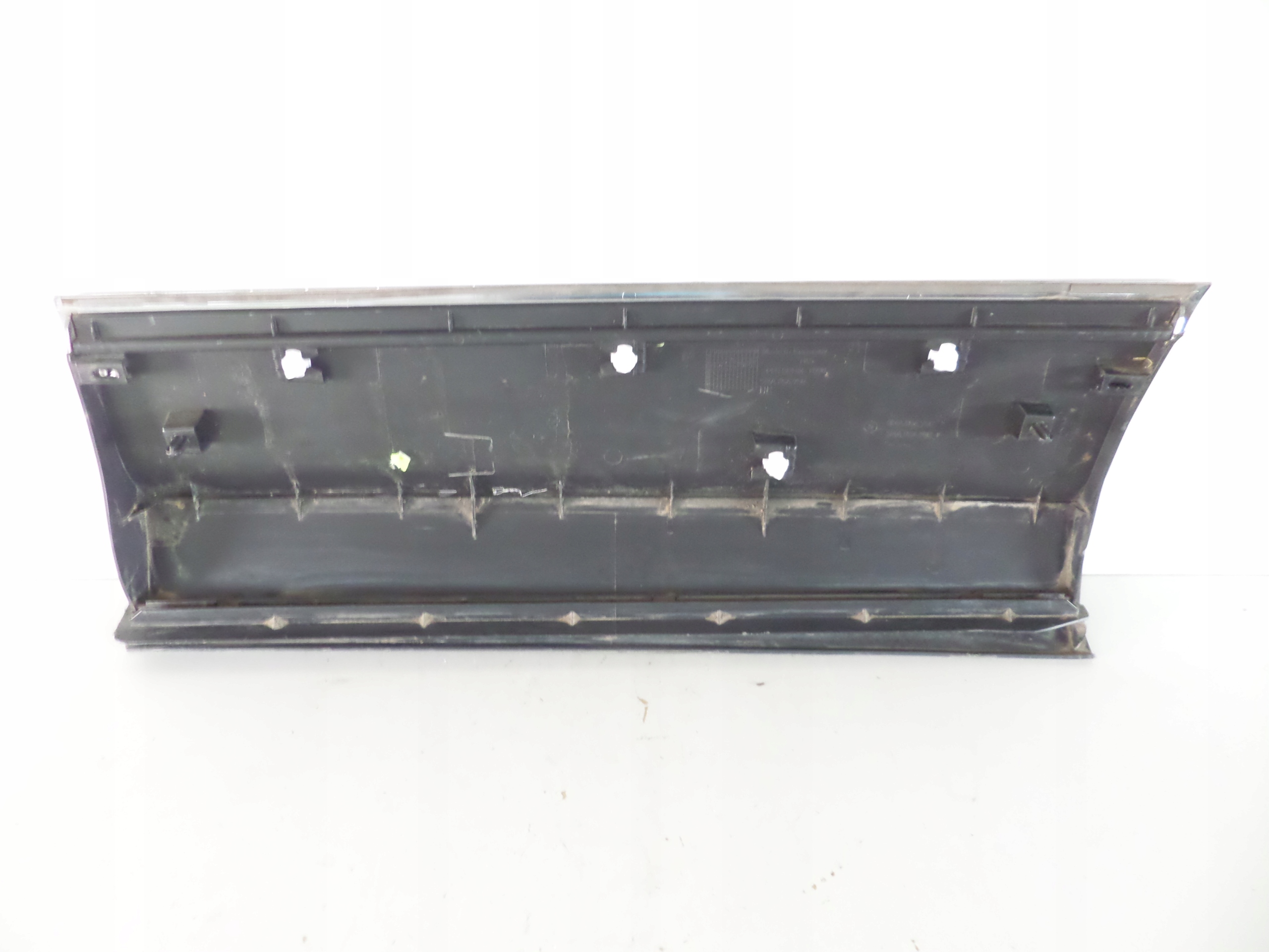 moulding door rear part right VW TIGUAN II 16