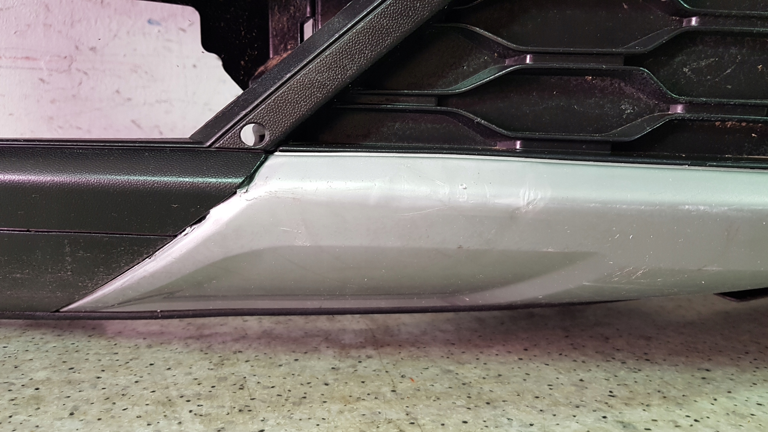 VW T-ROC TROC 2017 - bumper front 8382