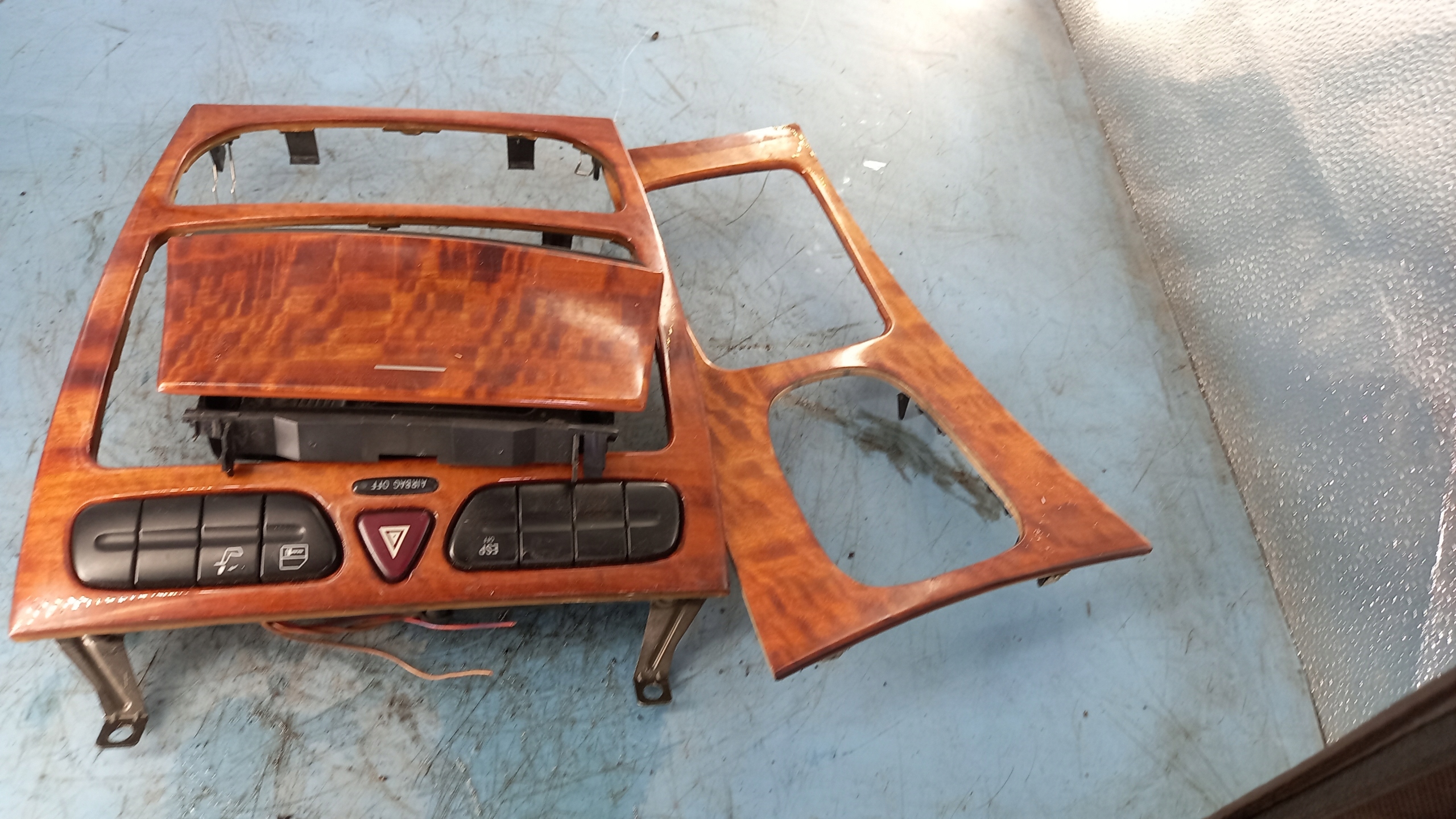 ДЕКОРИ MERCEDES BENZ C 200 21CDI 00R