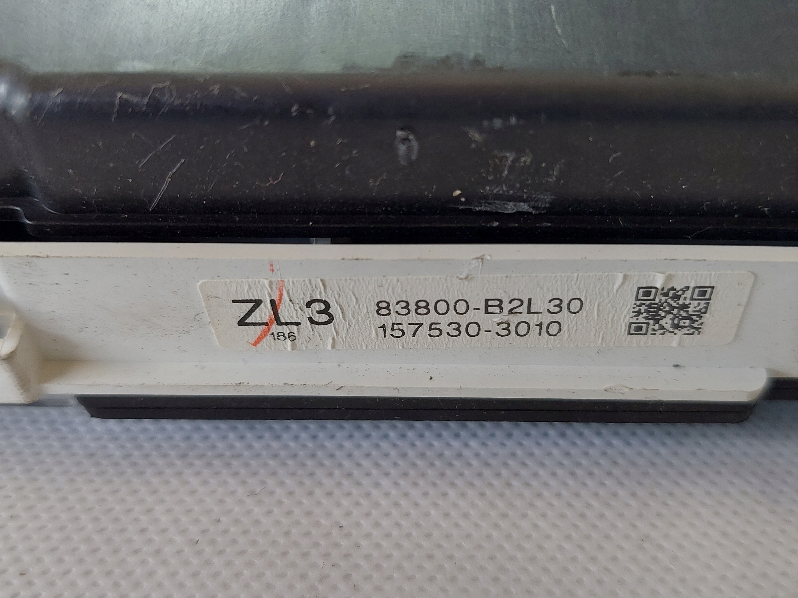 dials clock DAIHATSU CUORE 83800B2L30