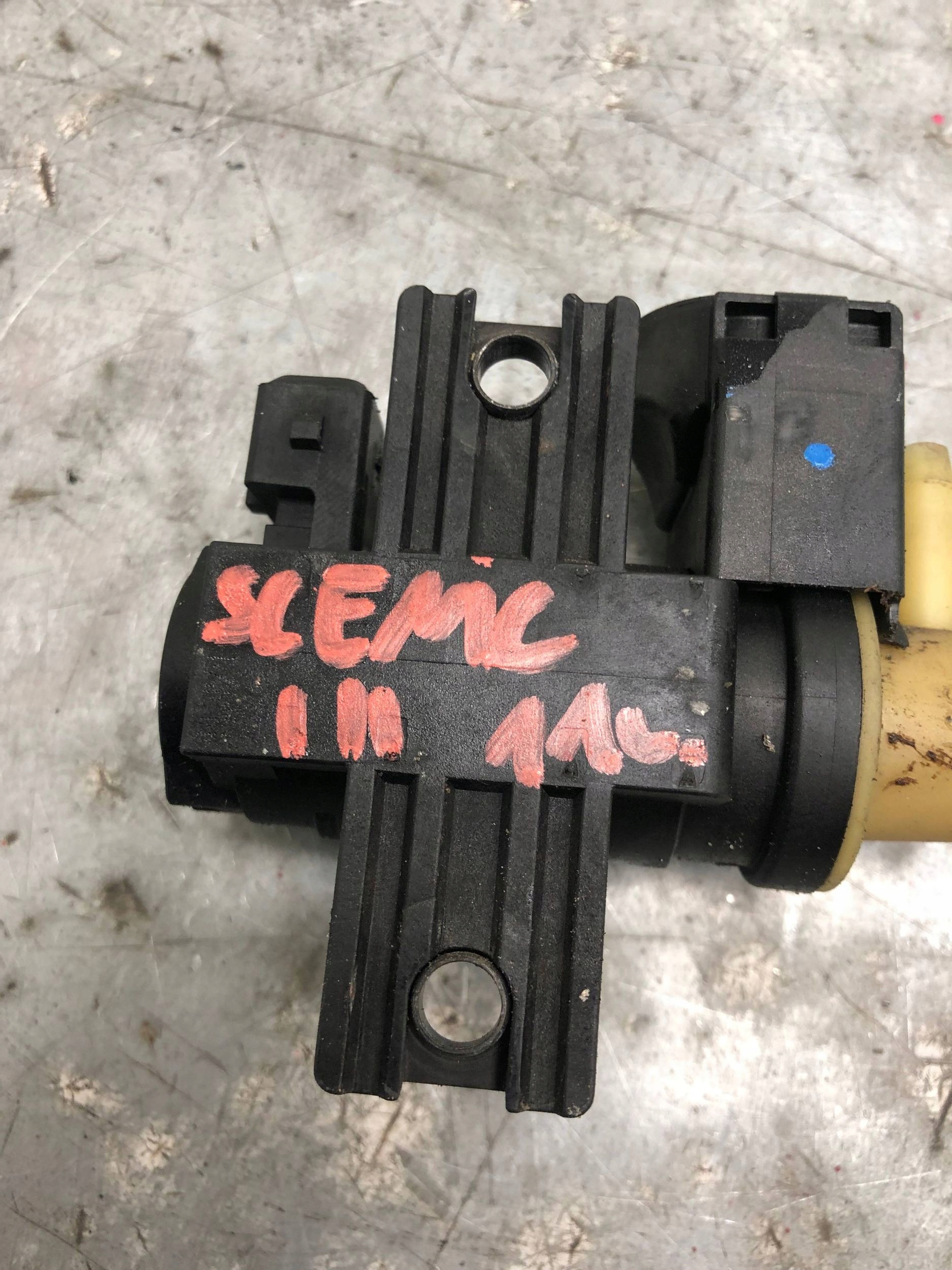 Sensor Unterdruck RENAULT SCENIC III 8200790180