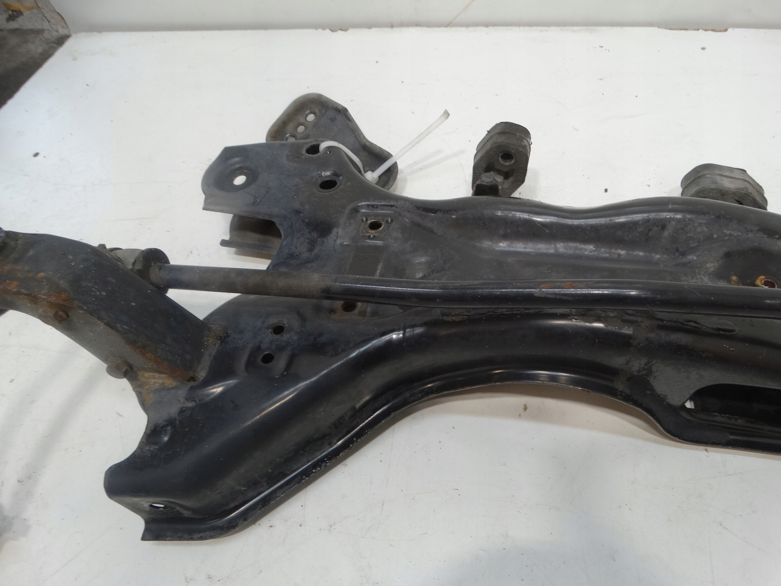 axle beam subframe axle beam anti roll bar front VW POLO 6R 6R0199347