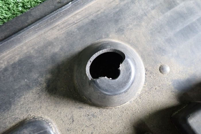 FORD MONDEO MK5 V 14- Blende Abdeckung abdeckung unter Stoßstange DS73-8B384-B
