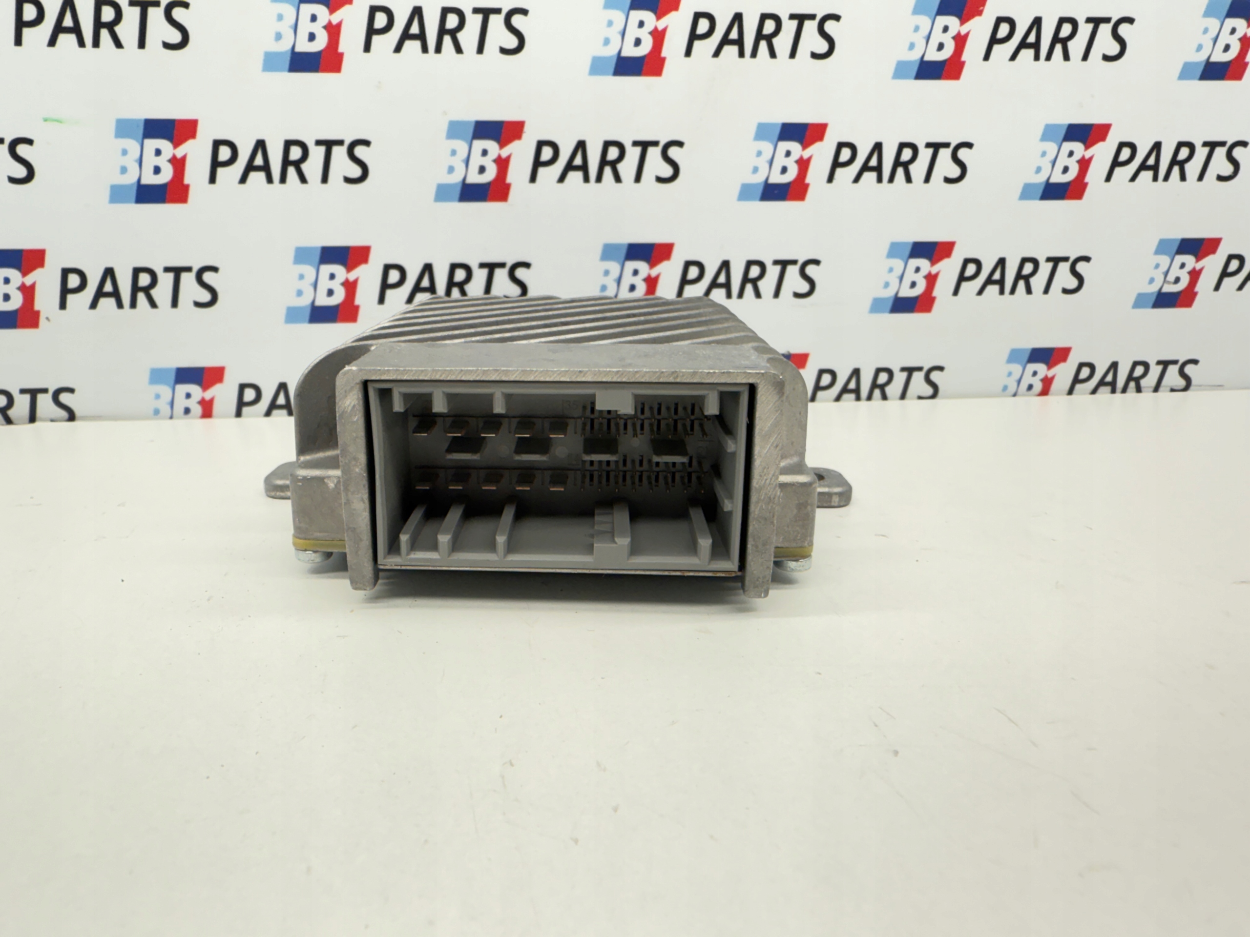BMW F80 amplifier HARMAN module ACTIVE SOUND design 6834091