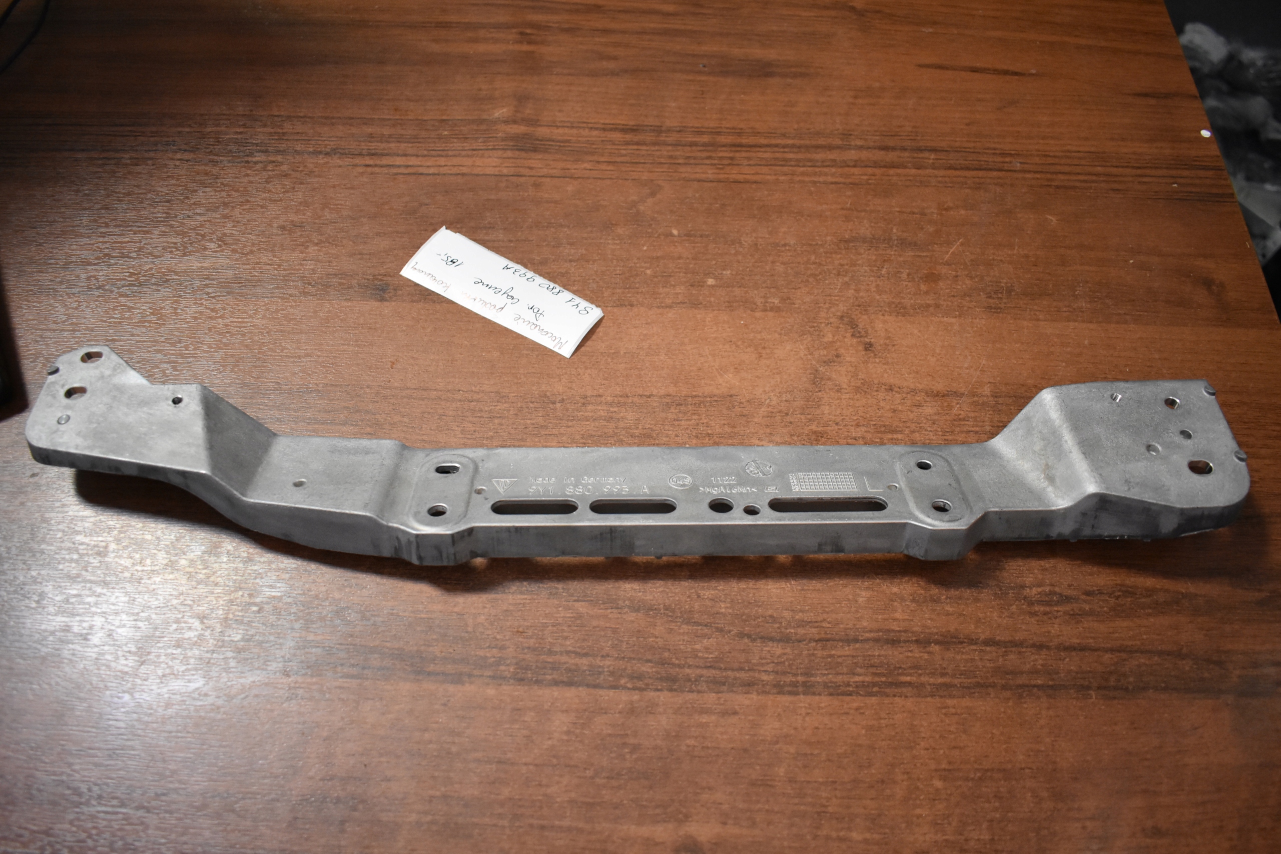 IDEALNE holder console knee airbag PORSCHE CAYENNE 9Y 1