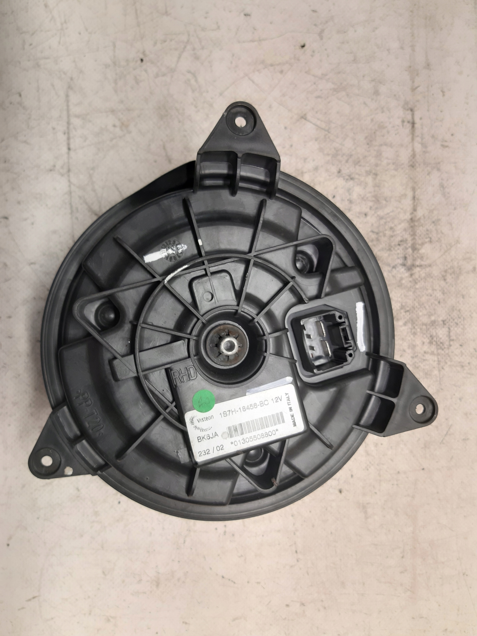 heating air conditioning devices FORD MONDEO MK3 1S7H18456BC