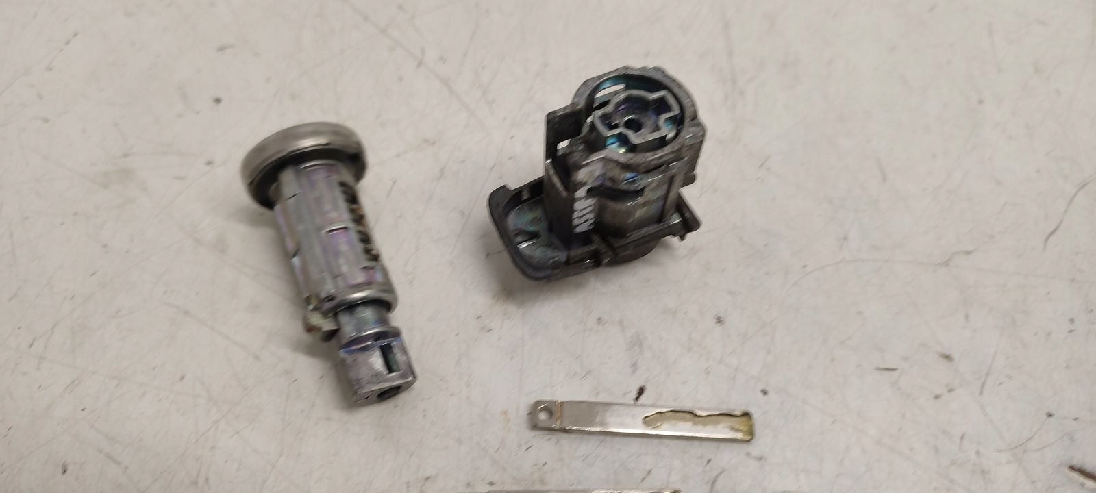 Allumage Insert grot Opel Astra J kombi 2,0 CDTI