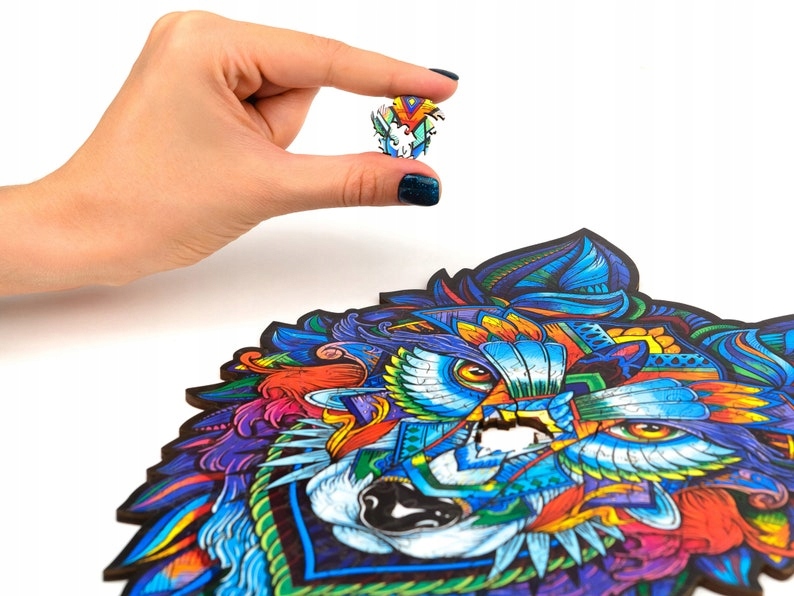 PUZZLE DREWNIANE DLA DOROSŁYCH KOLOROWY WILK M Liczba elementów 143