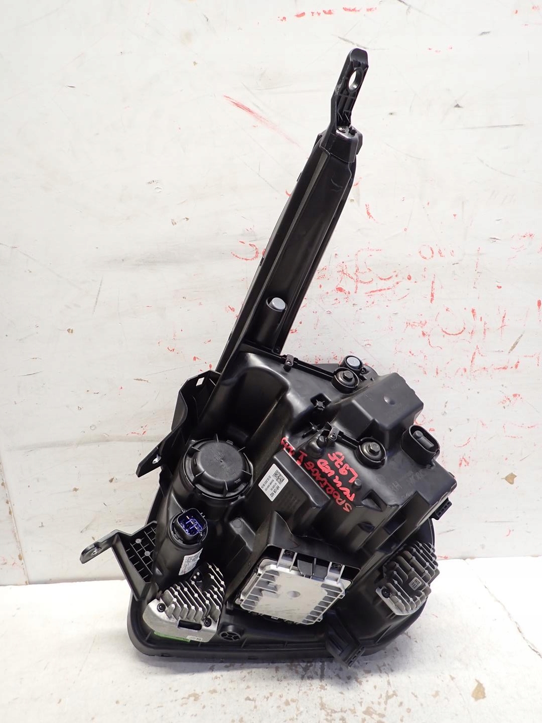 light front front right KIA SPORTAGE V 2022- FULL LED 92102-R2100
