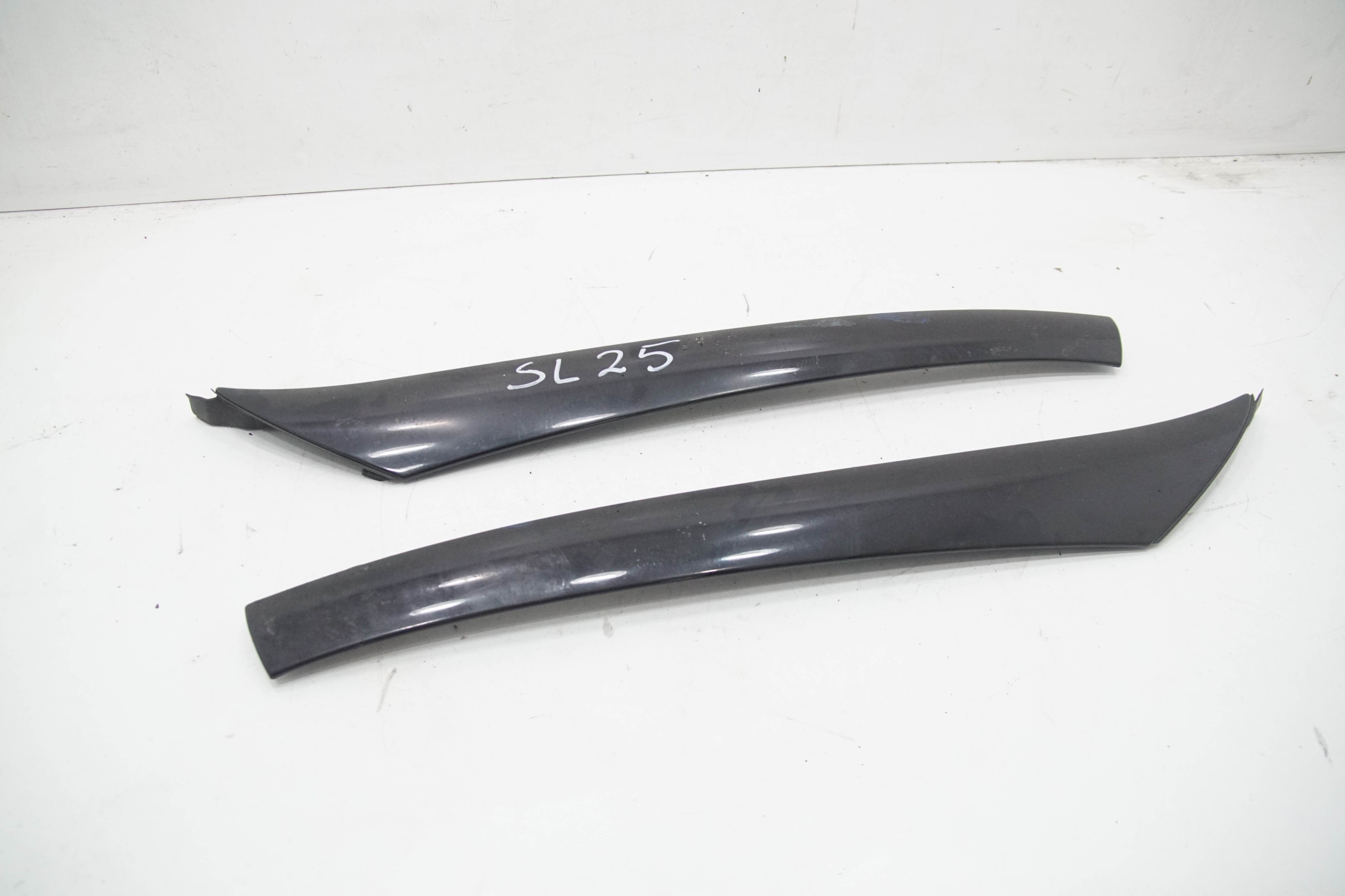 Крышка стойки передняя левая MERCEDES SL R230