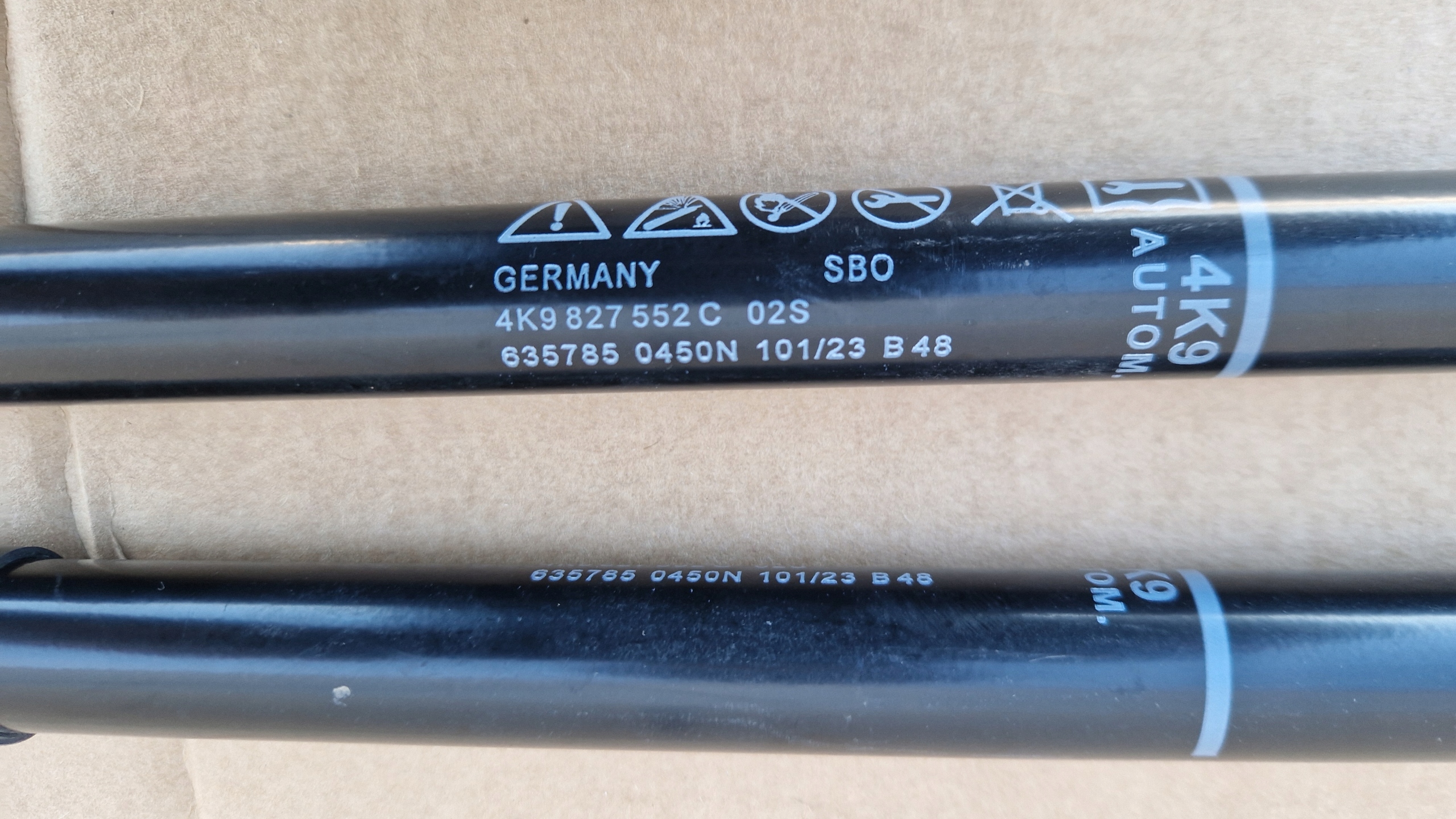 damper bonnet rear part AUDI A6 C8 KOMBI 4K9827552C as new original