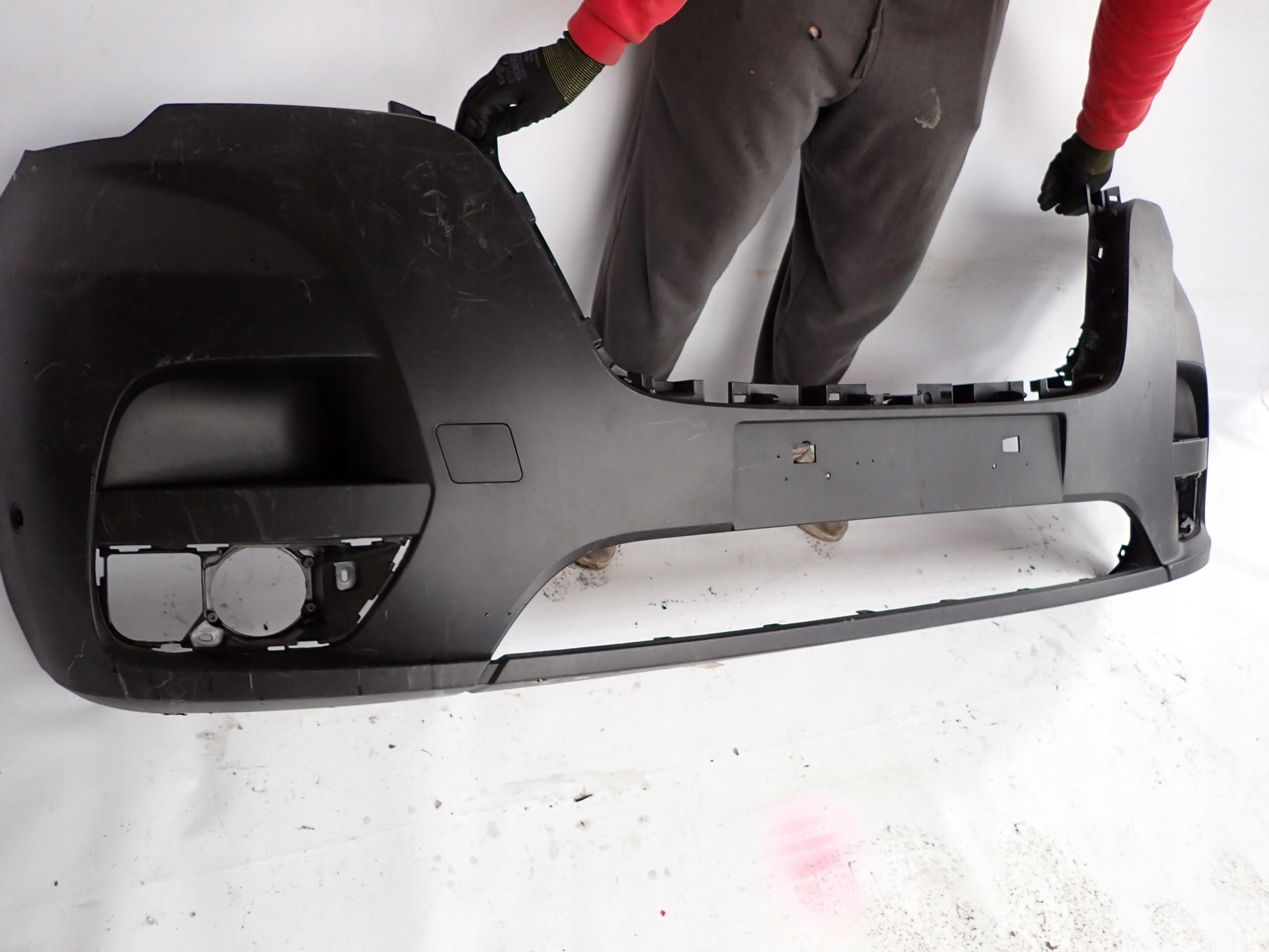 RENAULT MASTER III 3 LIFT 19-> bumper front PDC 620228205R