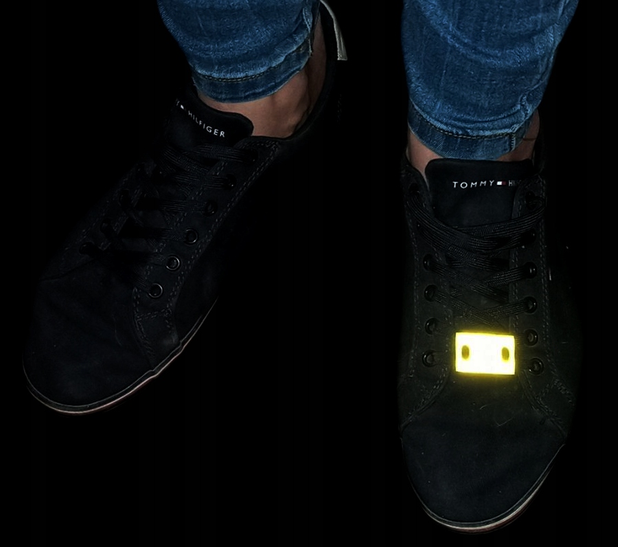 ODBLASK DO BUTÓW SZNURÓWEK NAKŁADKA ODBLASKOWA x2 Marka Inna marka