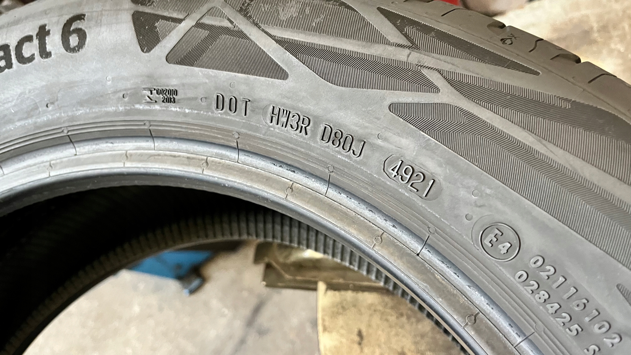 2 tyres summer 215/55R17 Continental EcoContact 6 6mm 2022r