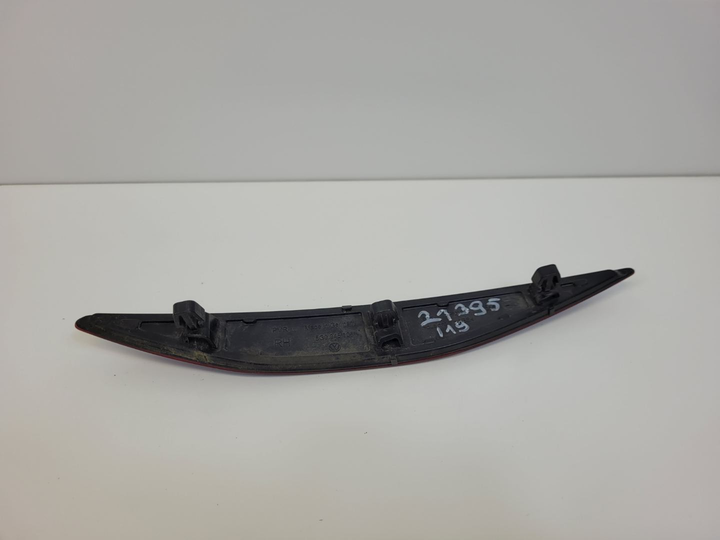 Odblask right side Volkswagen Golf 7 2015 5G0945106