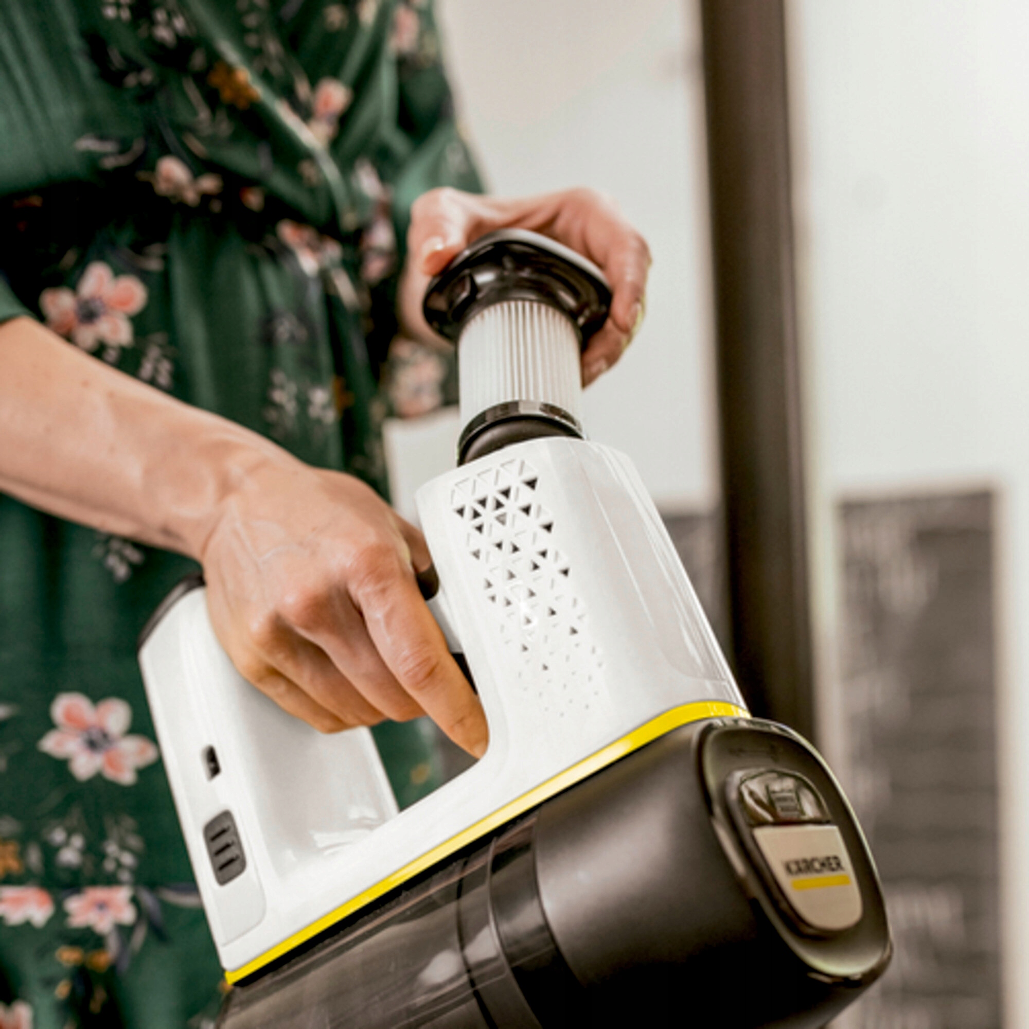 VC 6 Cordless Tyčový Vysavač Kärcher