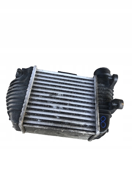 intercooler pravý AUDI A6 C6 4F0145806T