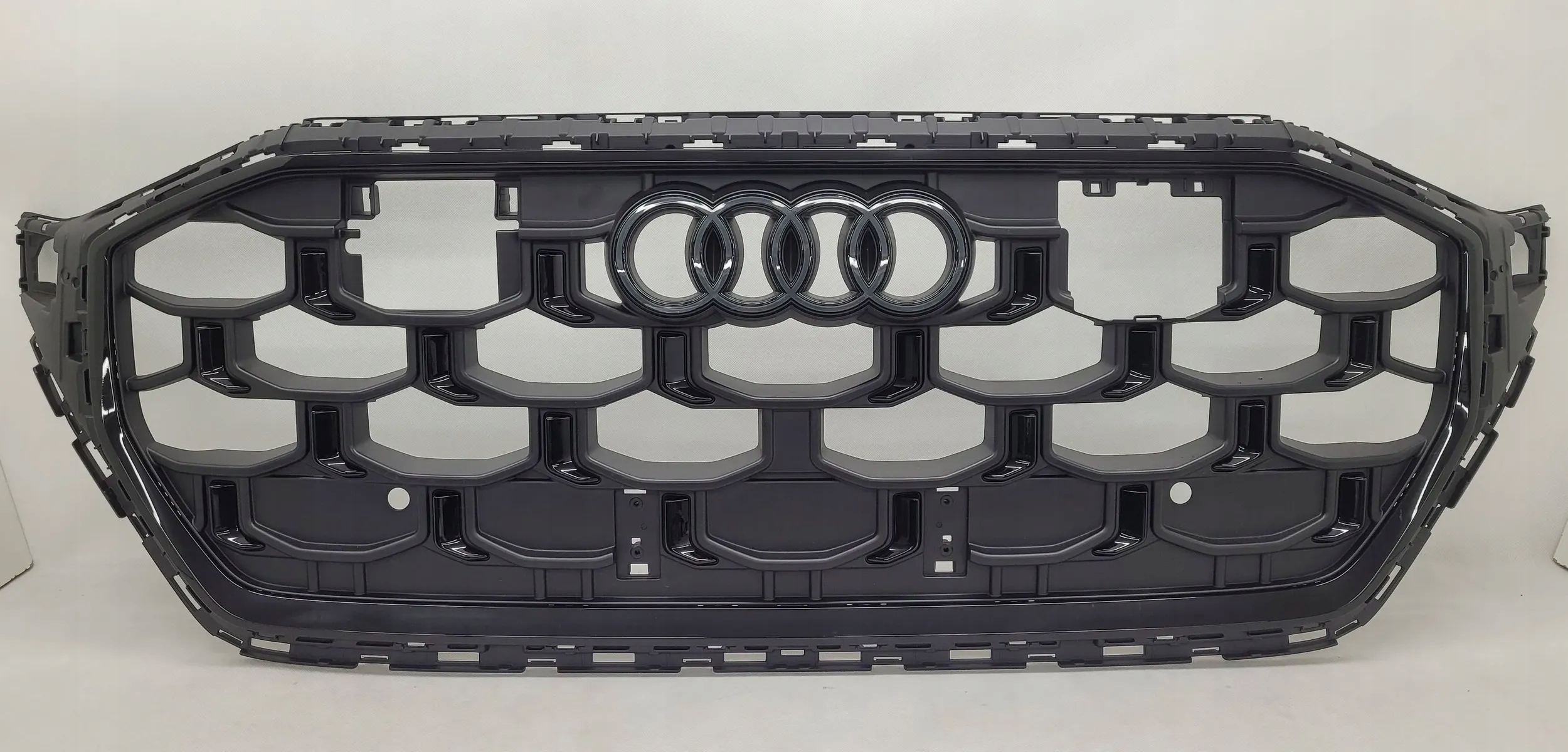 AUDI SQ8 Q8 S-LINE ATRAPA GRILL ZDERZAKA PRZÓD 4M8853651CK NOWA ORYGINAŁ FV