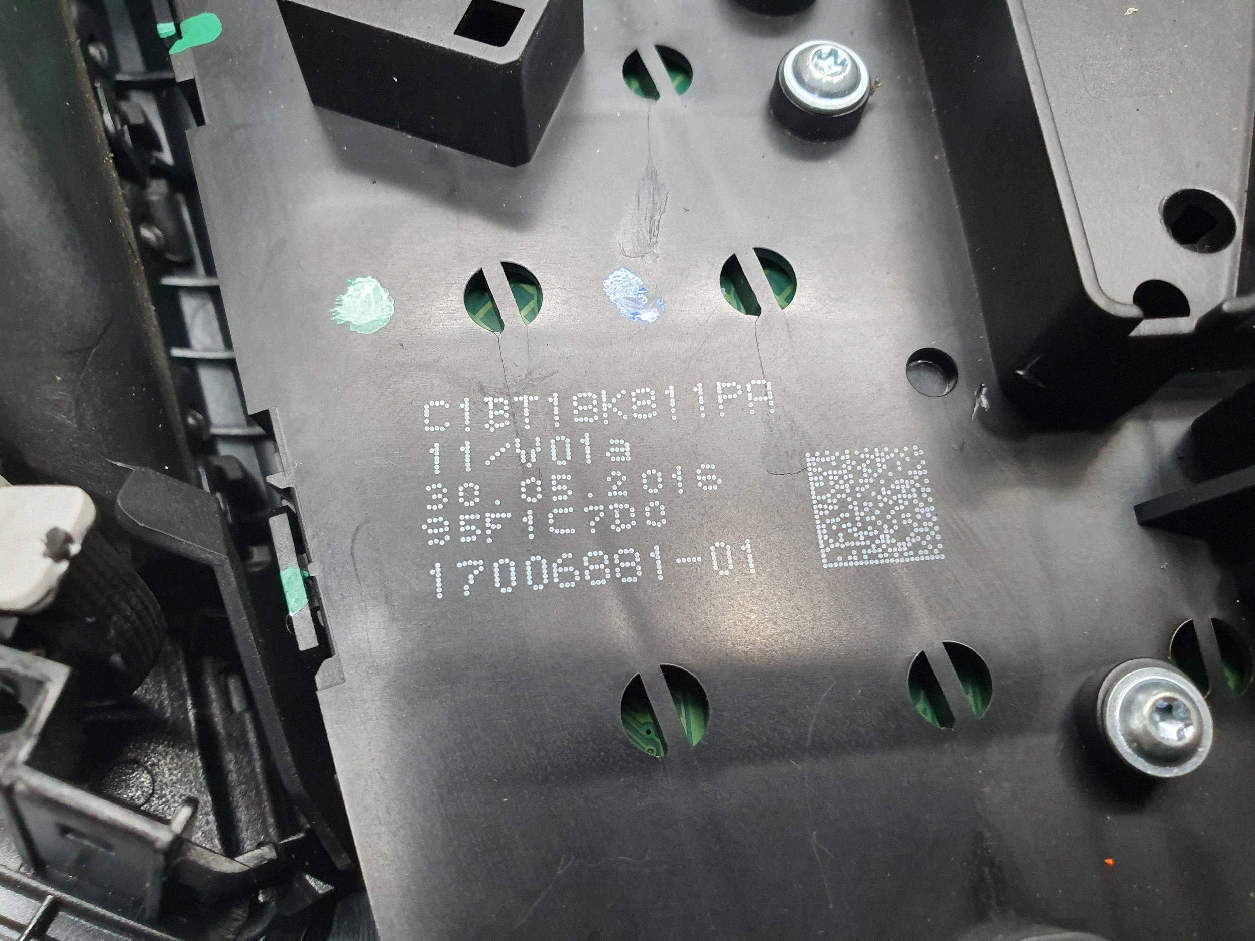 control panel RADIA frame KPL C1BT-8K811-PA FORD FIESTA MK7 LIFT