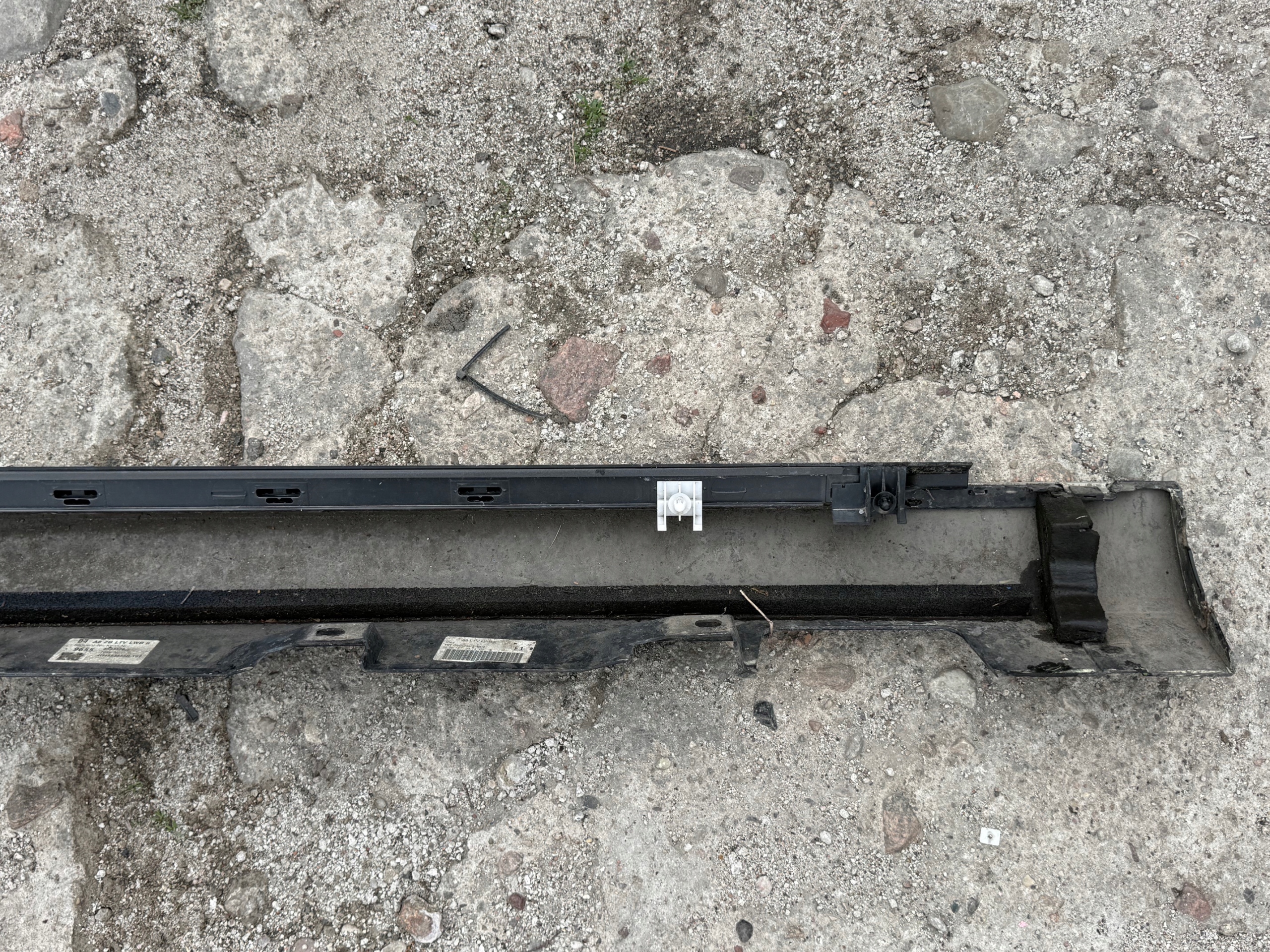 AUDI A8 D4 LONG LY9T moulding cap threshold threshold left left 4H4853855B