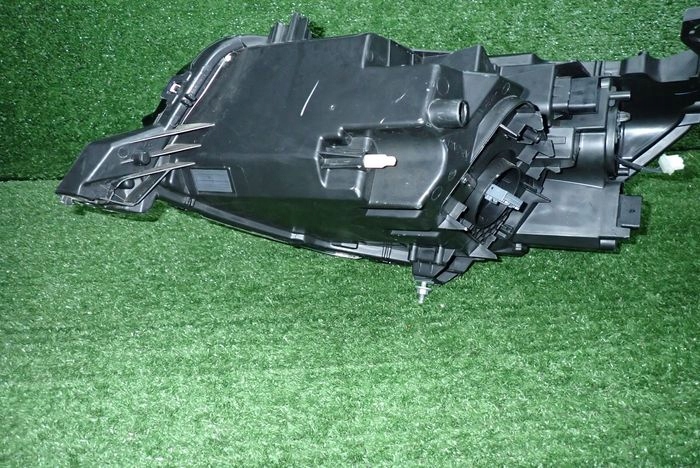 PEUGEOT 208 2008 II FULL LED 19- reflektor right light right 9850177480