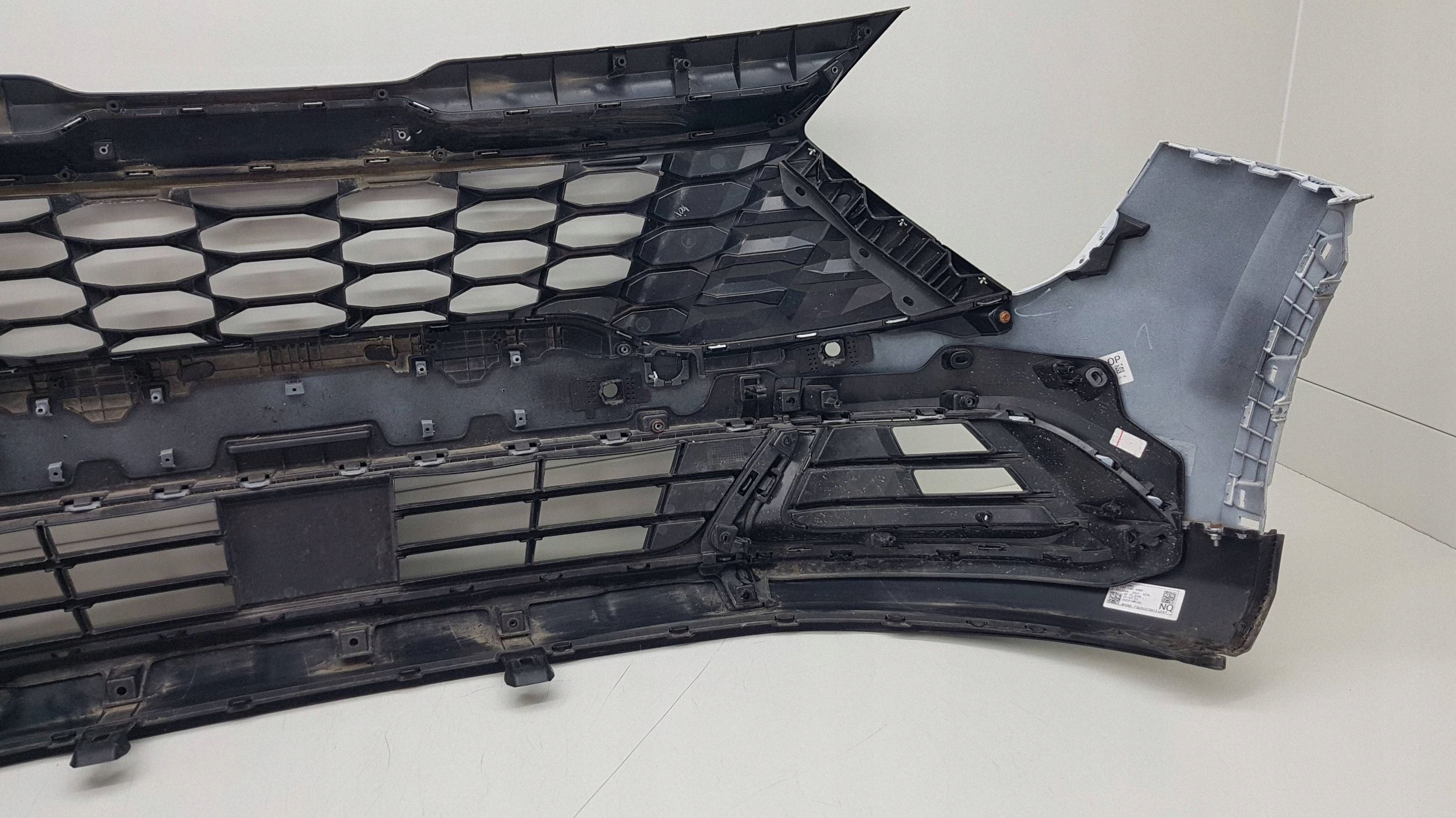 KIA SPORTAGE 5 V 2021 - bumper front 86511-R2000